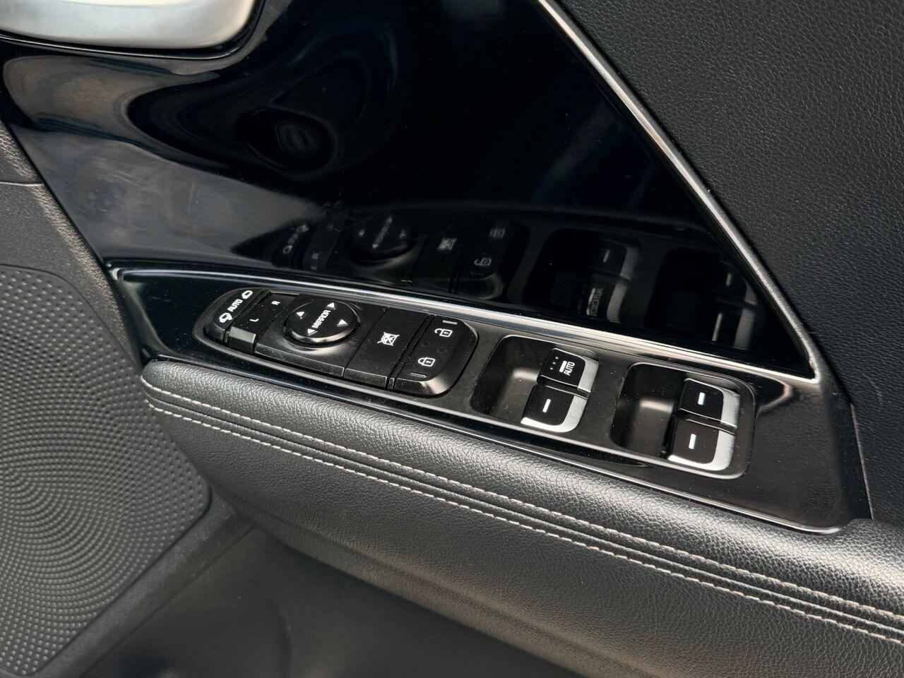 Kia Niro view 28