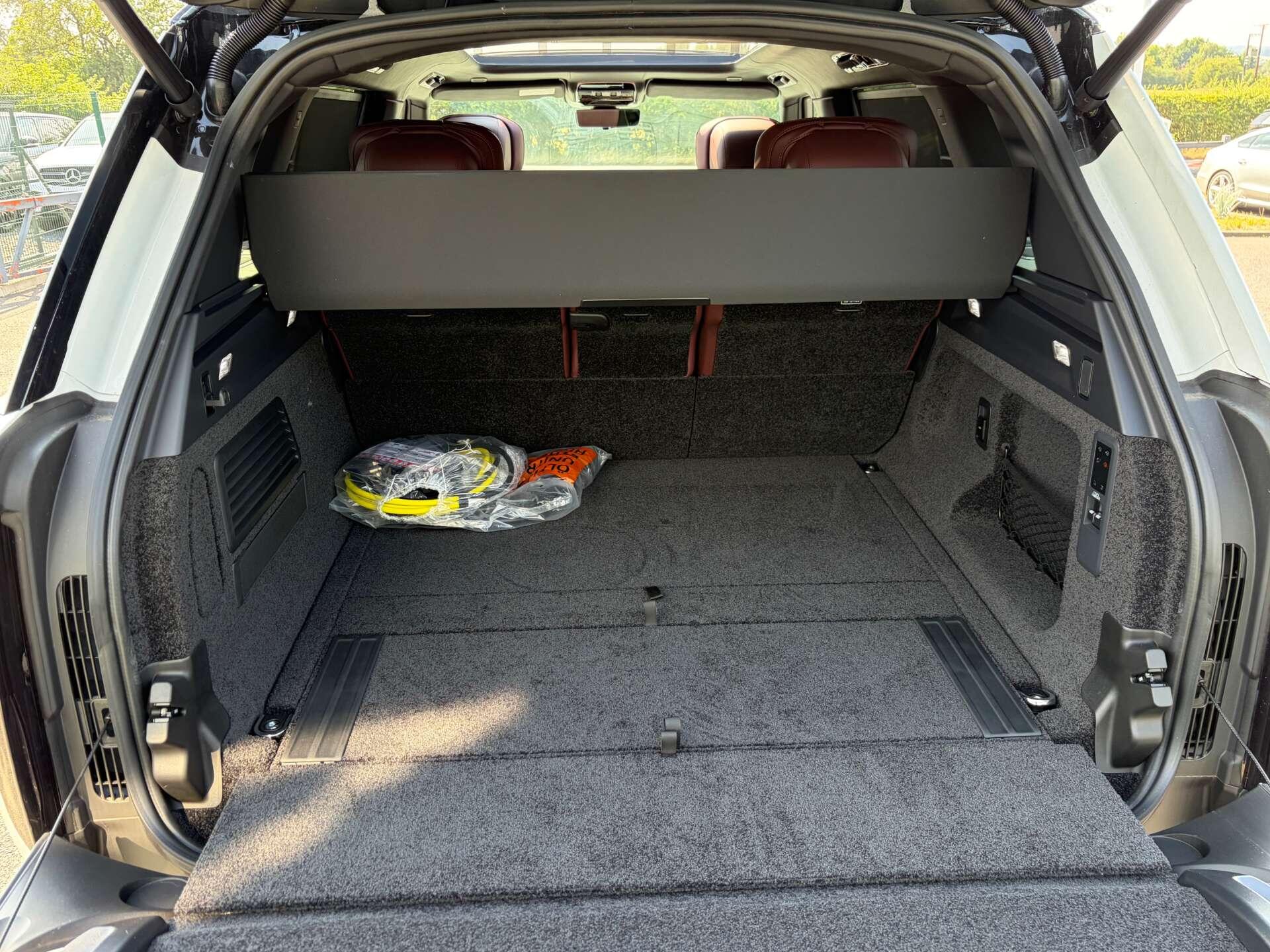 Land Rover Range Rover view 27