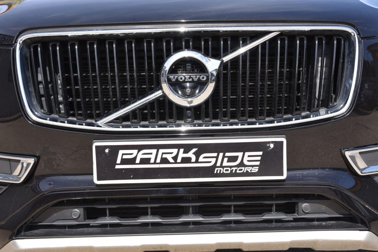 Volvo XC90 view 13