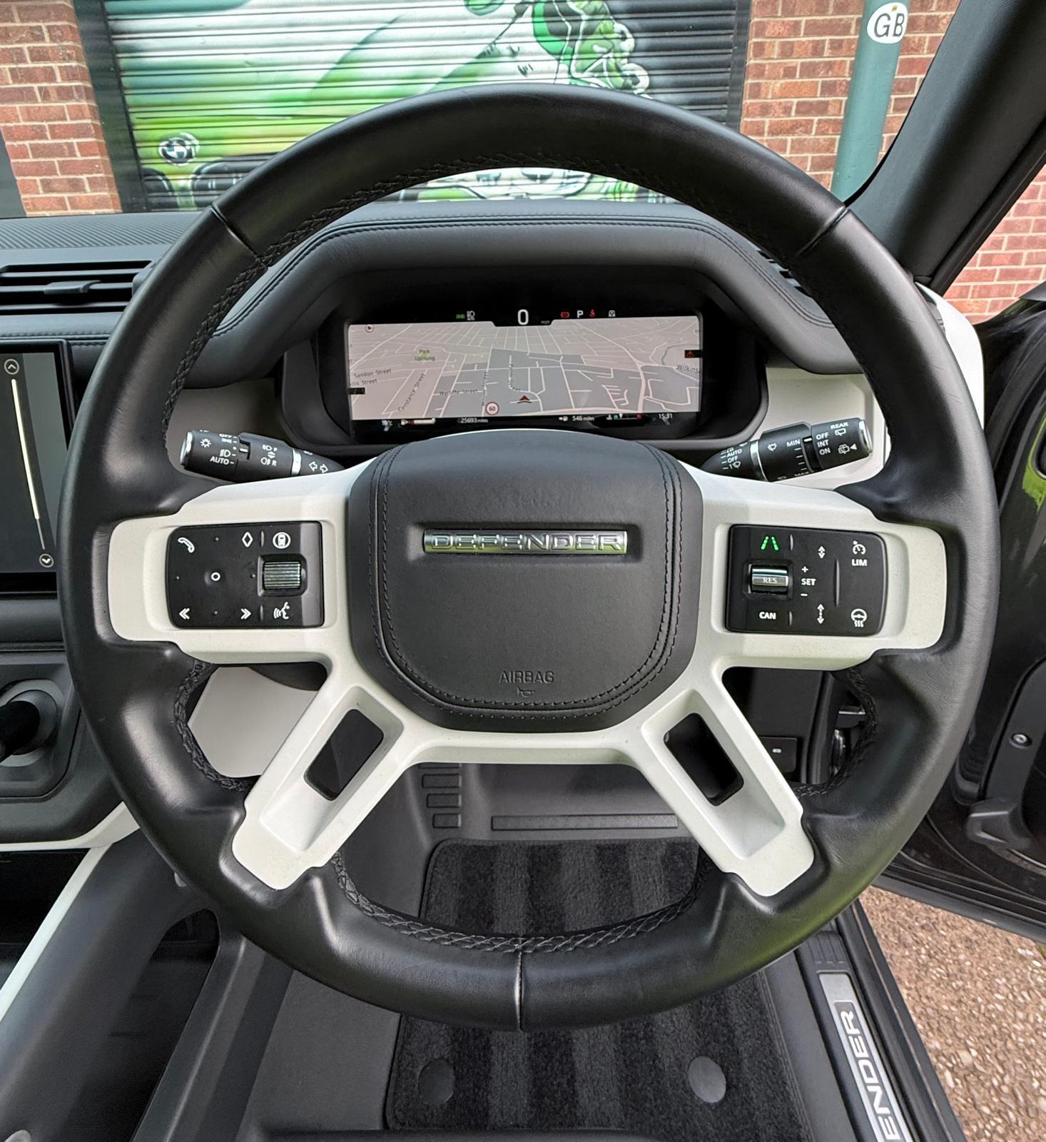 Land Rover Defender view 54