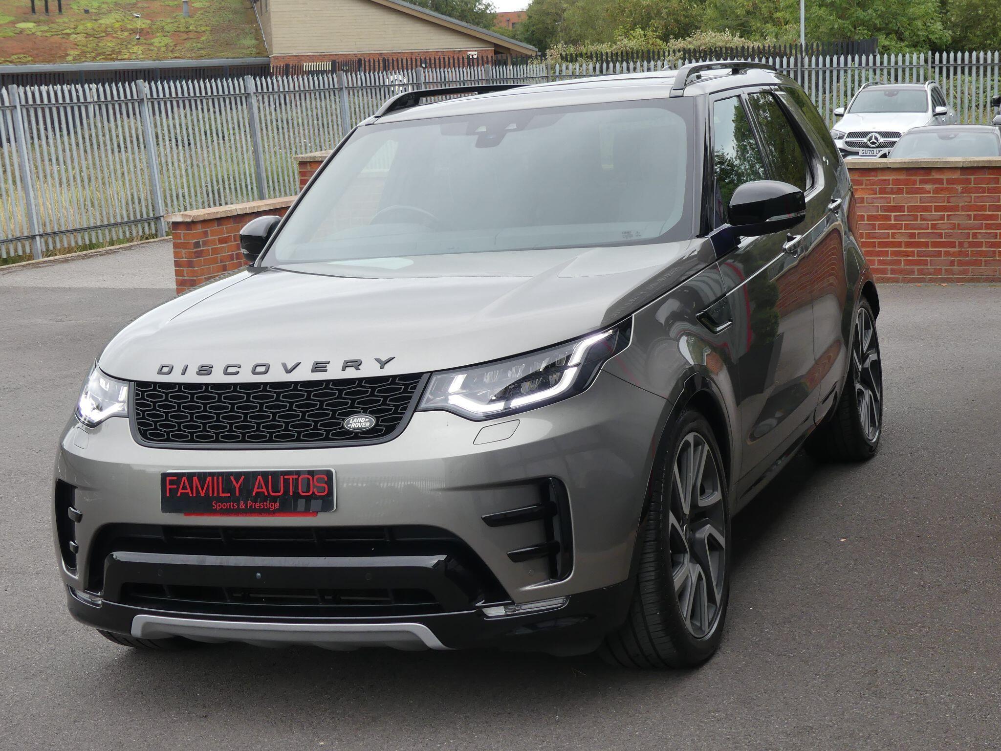 Land Rover Discovery view 2