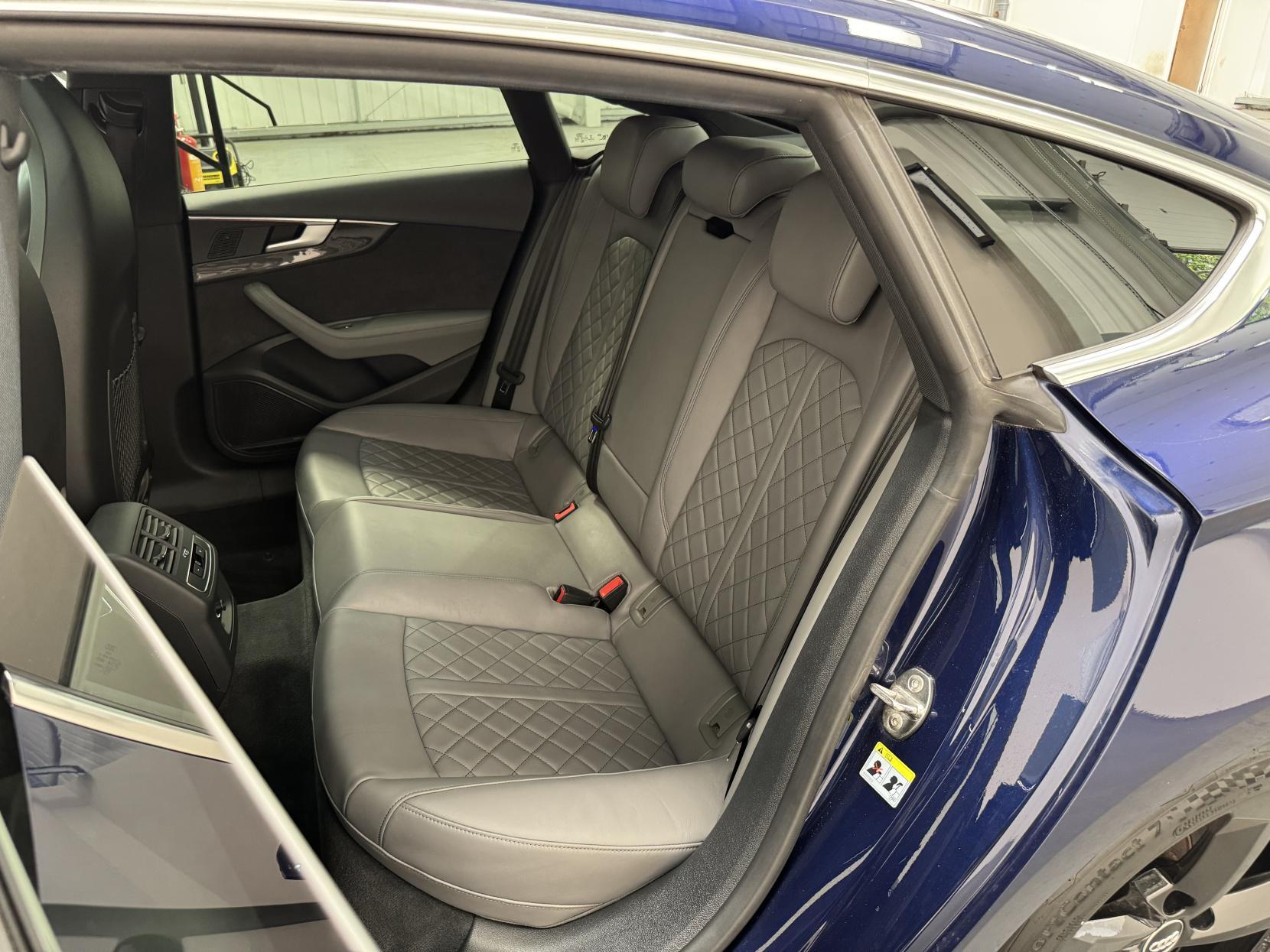 Audi S5 view 66