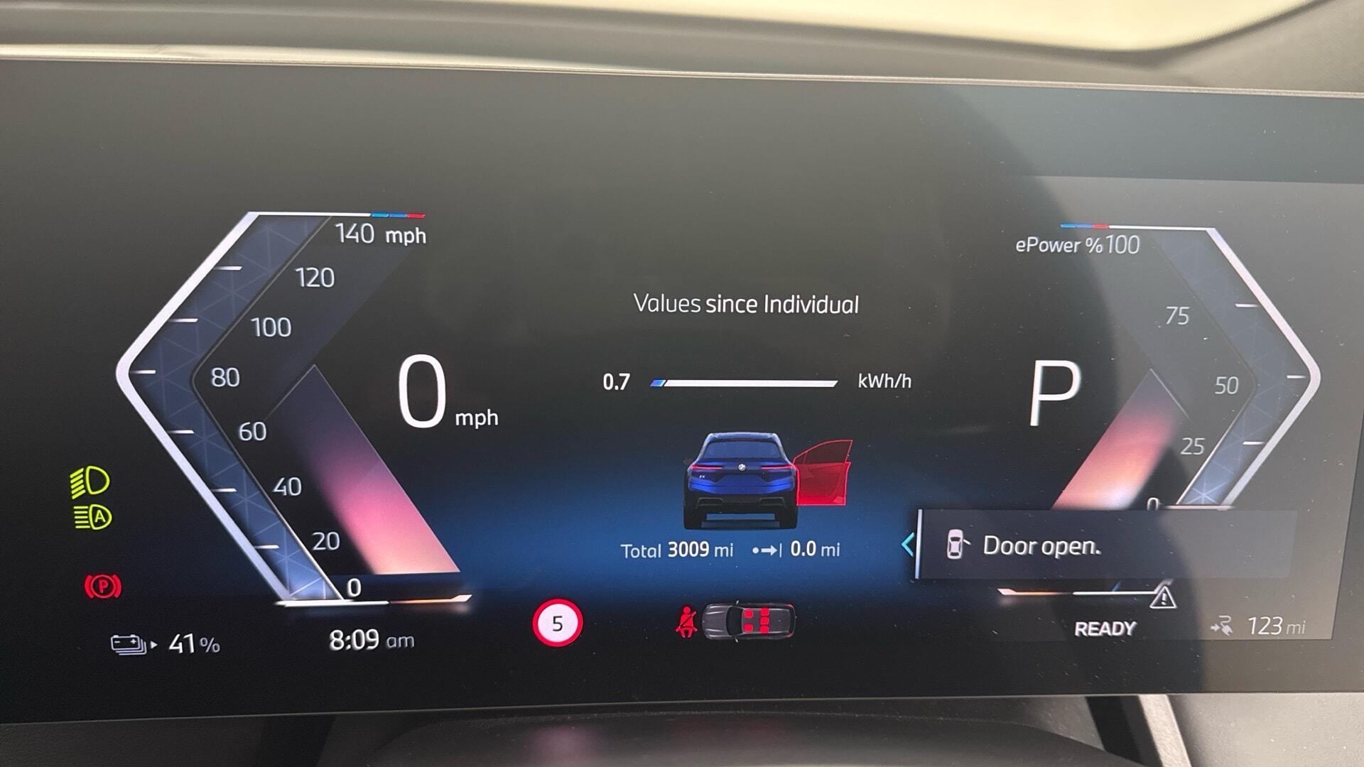 BMW iX view 9