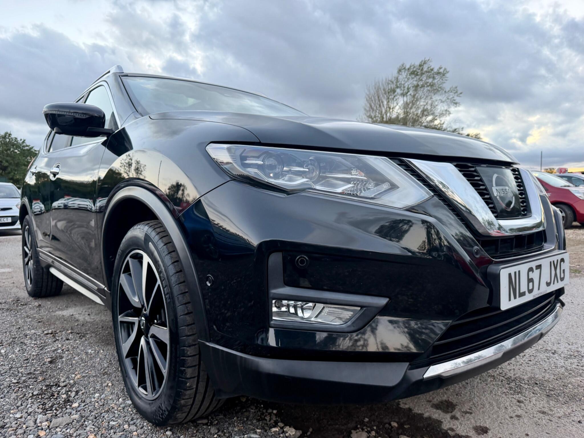 Nissan X-Trail view 65
