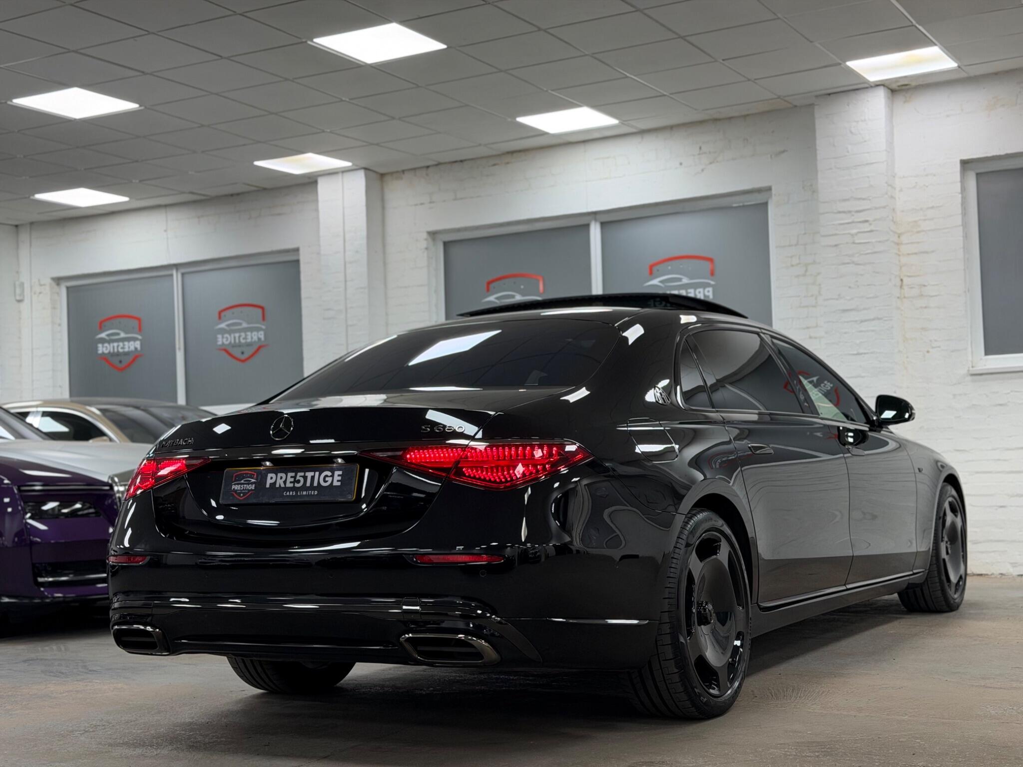 Mercedes-Benz S-Class view 10