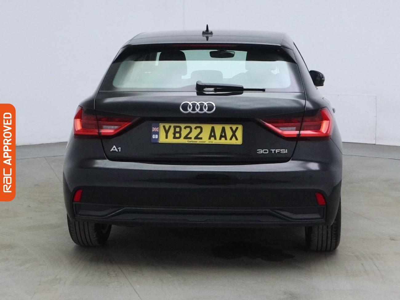 Audi A1 view 8