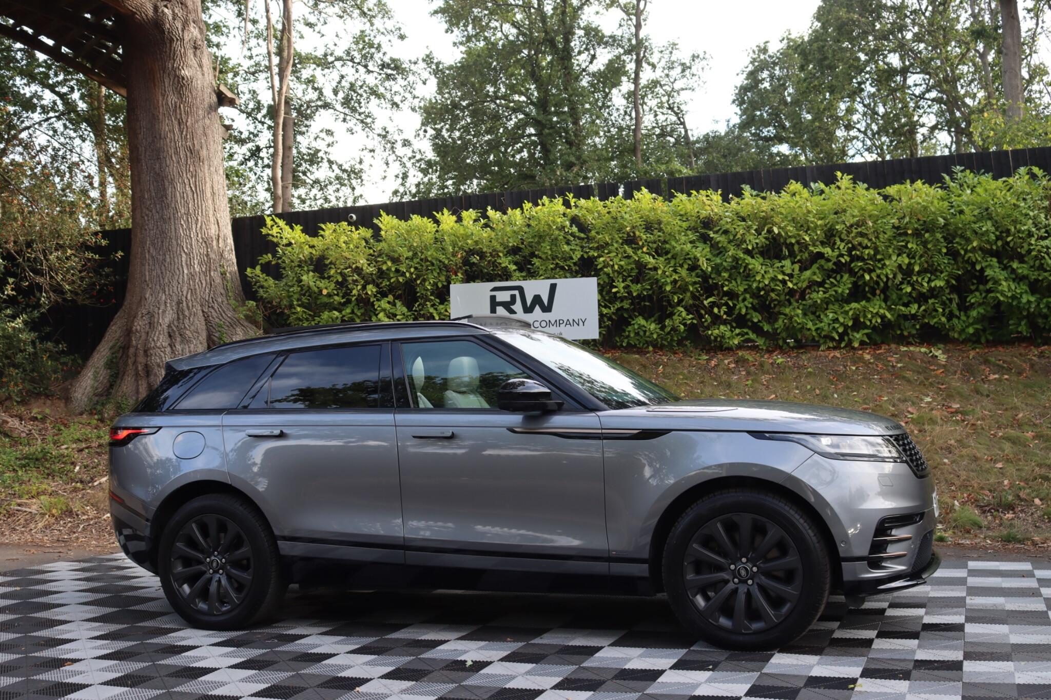 Land Rover Range Rover Velar view 40