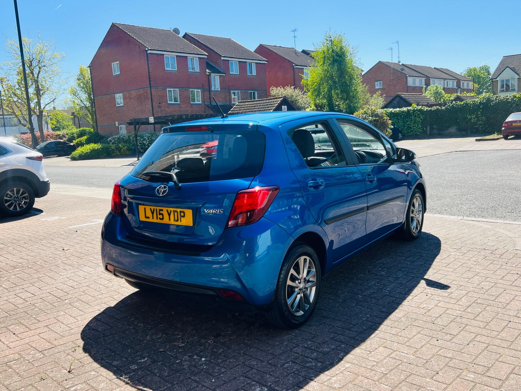 Toyota Yaris view 28