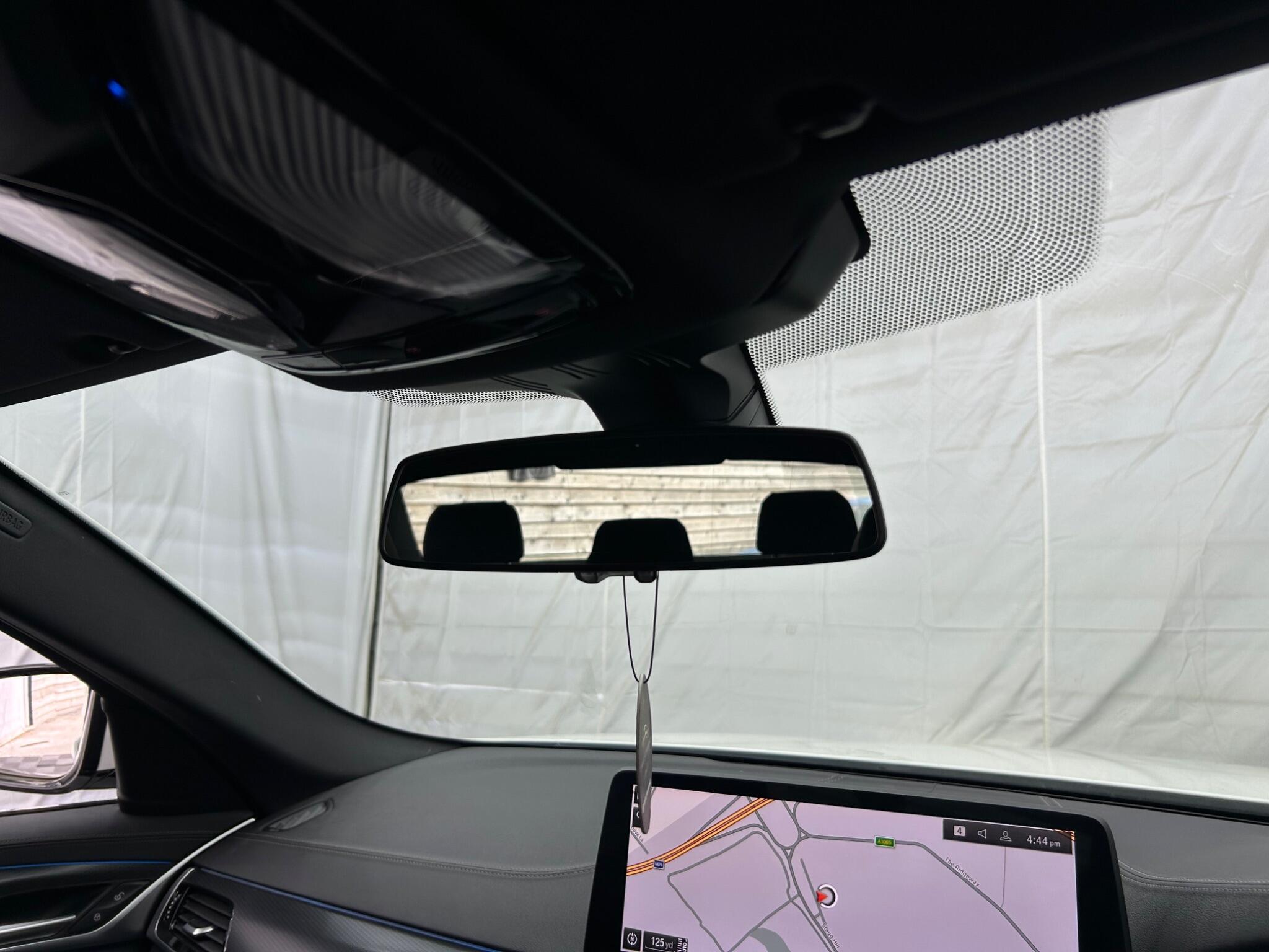 BMW 5 Series view 50