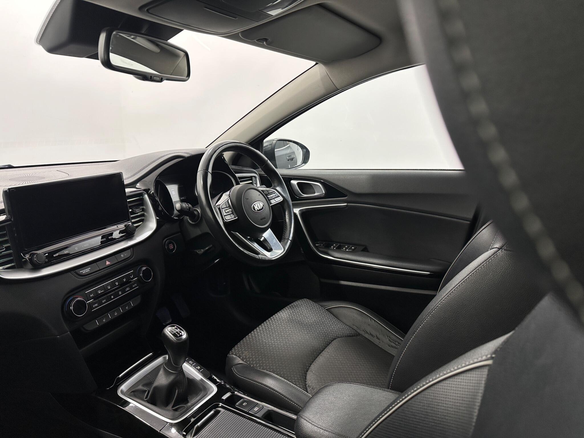 Kia Xceed view 29