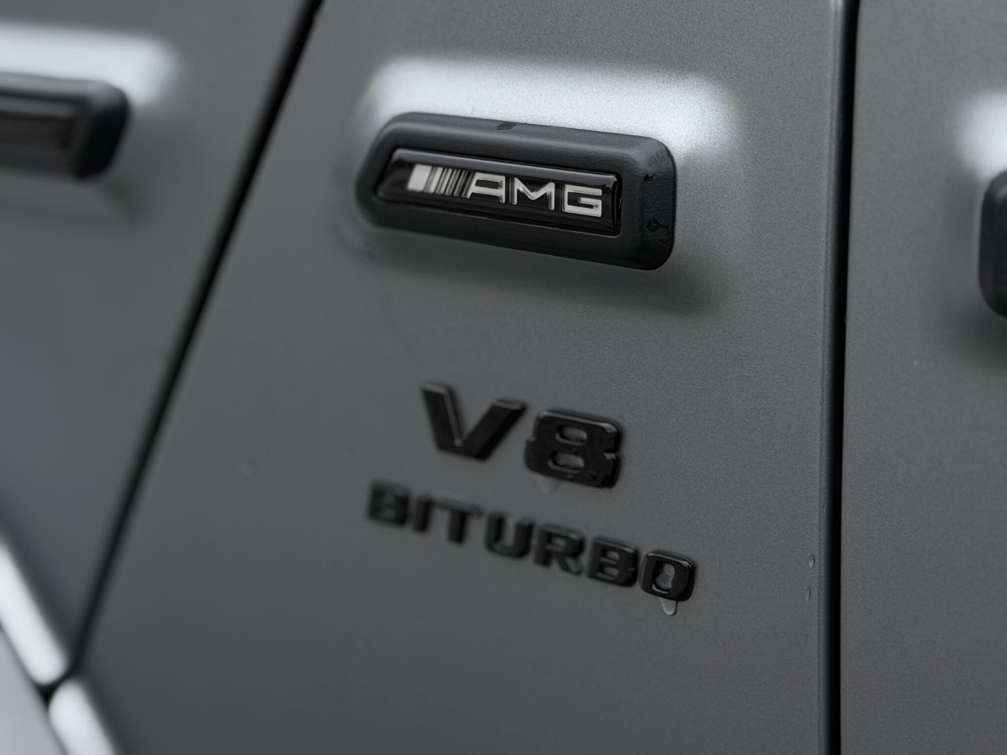 Mercedes-Benz G-Class view 33
