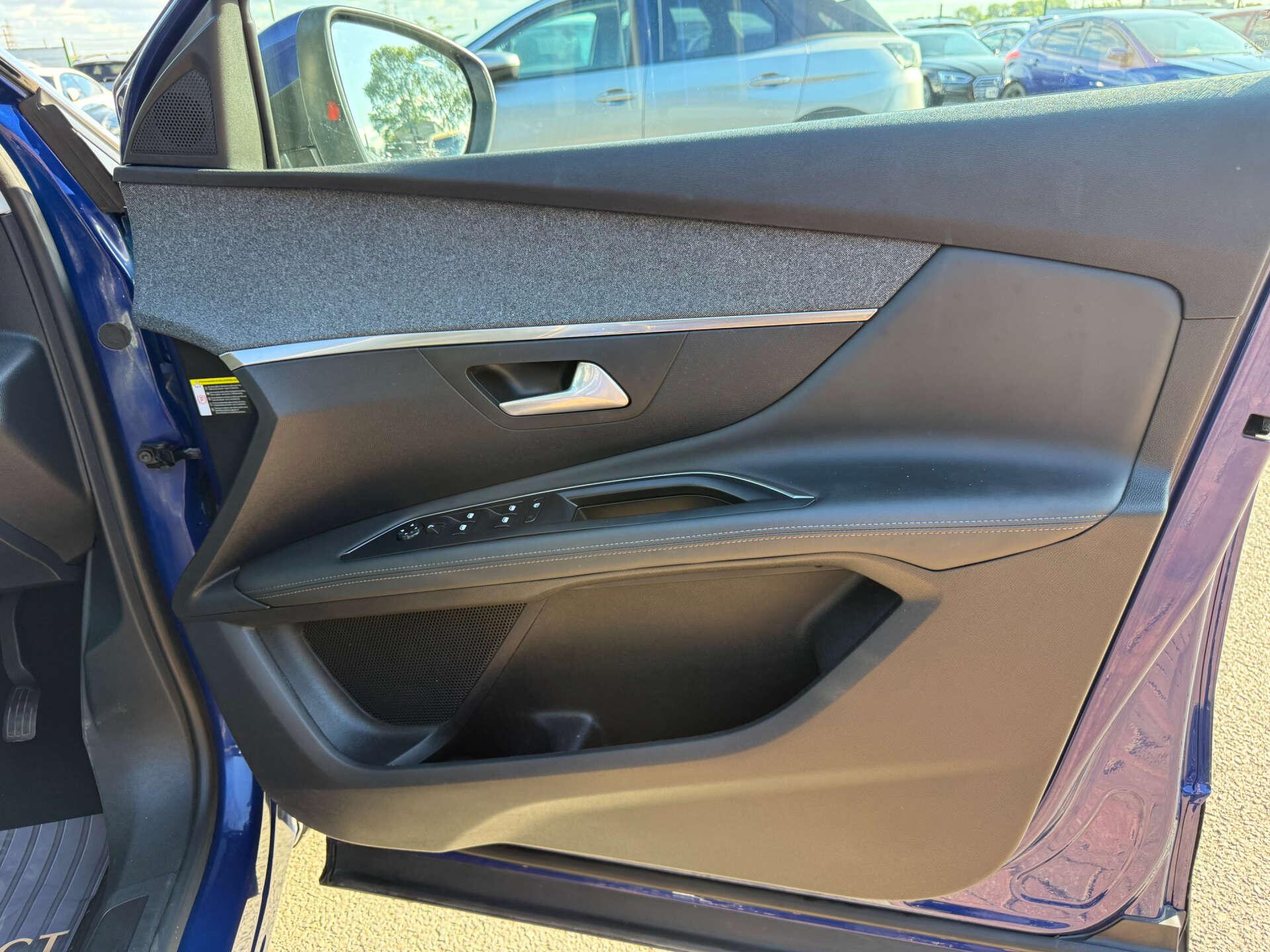 Peugeot 3008 view 33