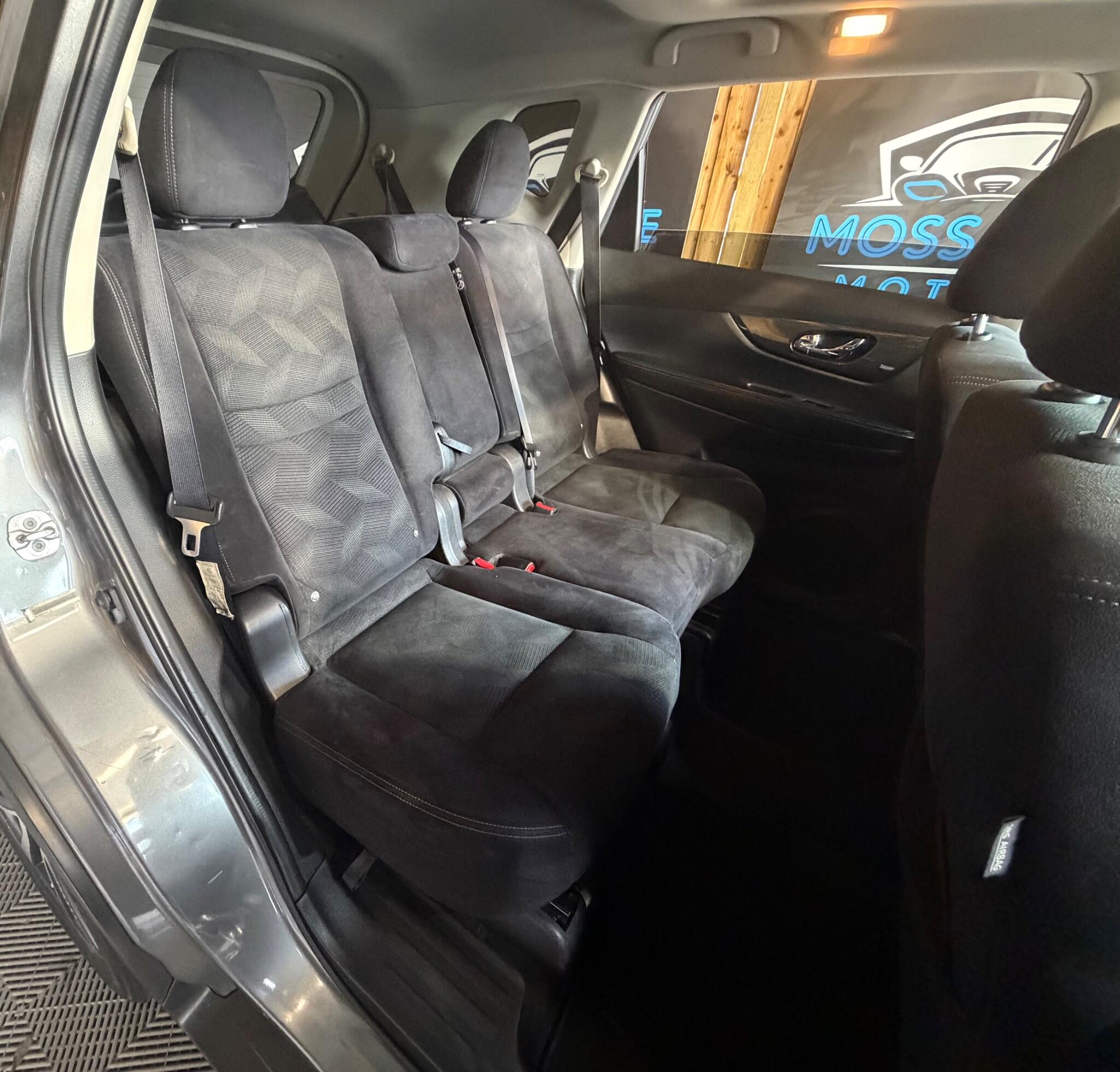 Nissan X-Trail view 22