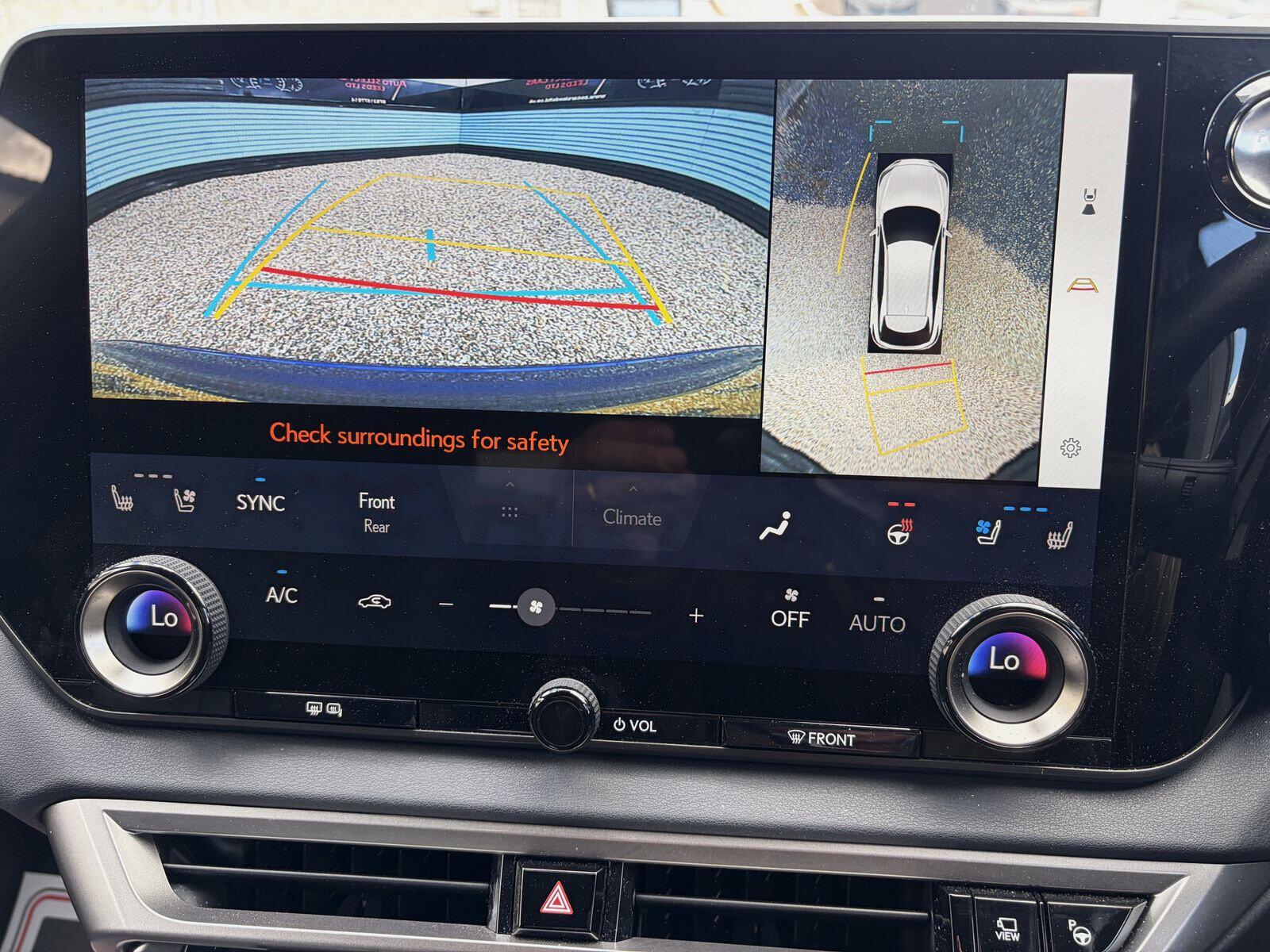 Lexus RX view 26
