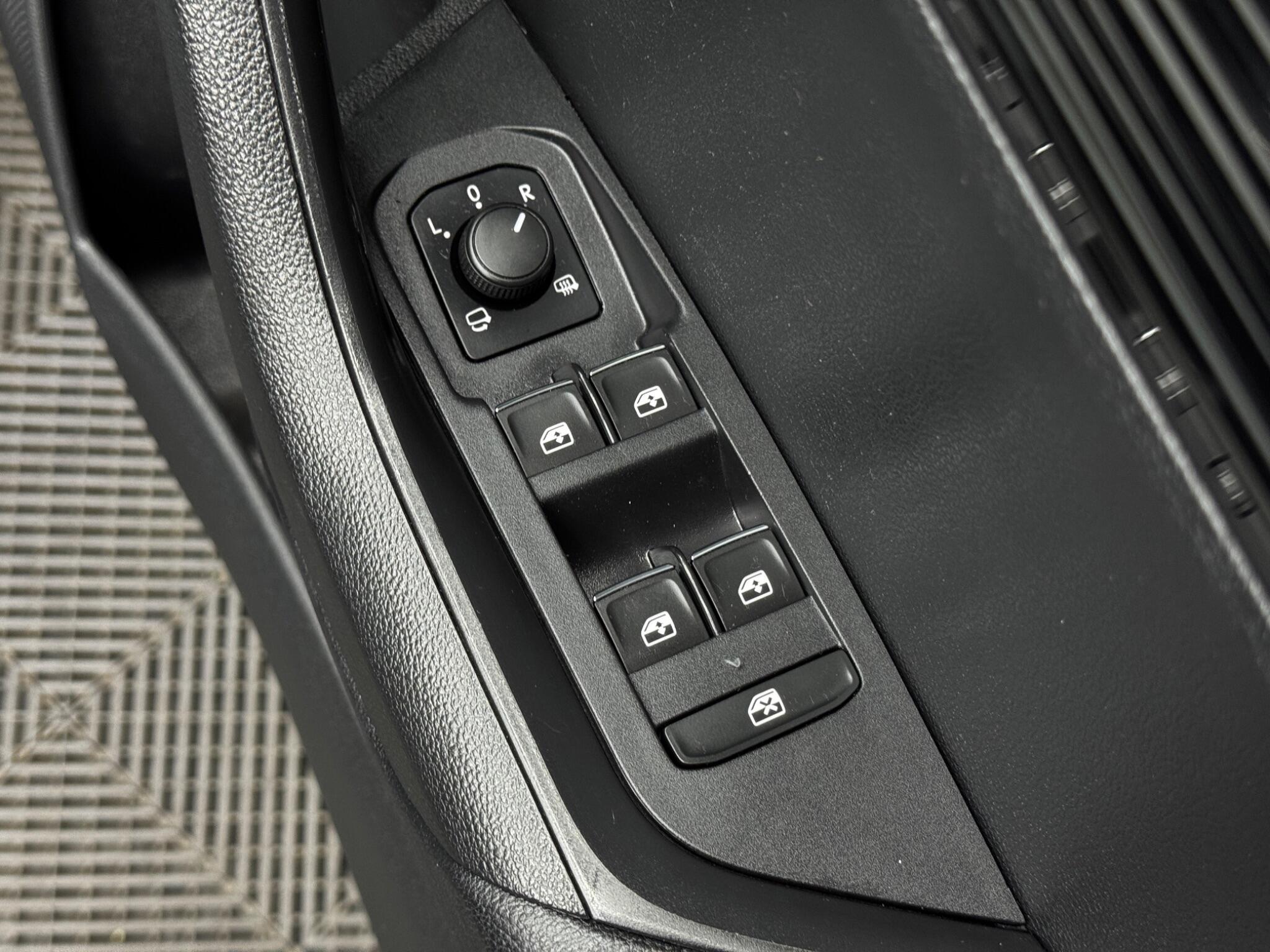 Skoda Karoq view 42