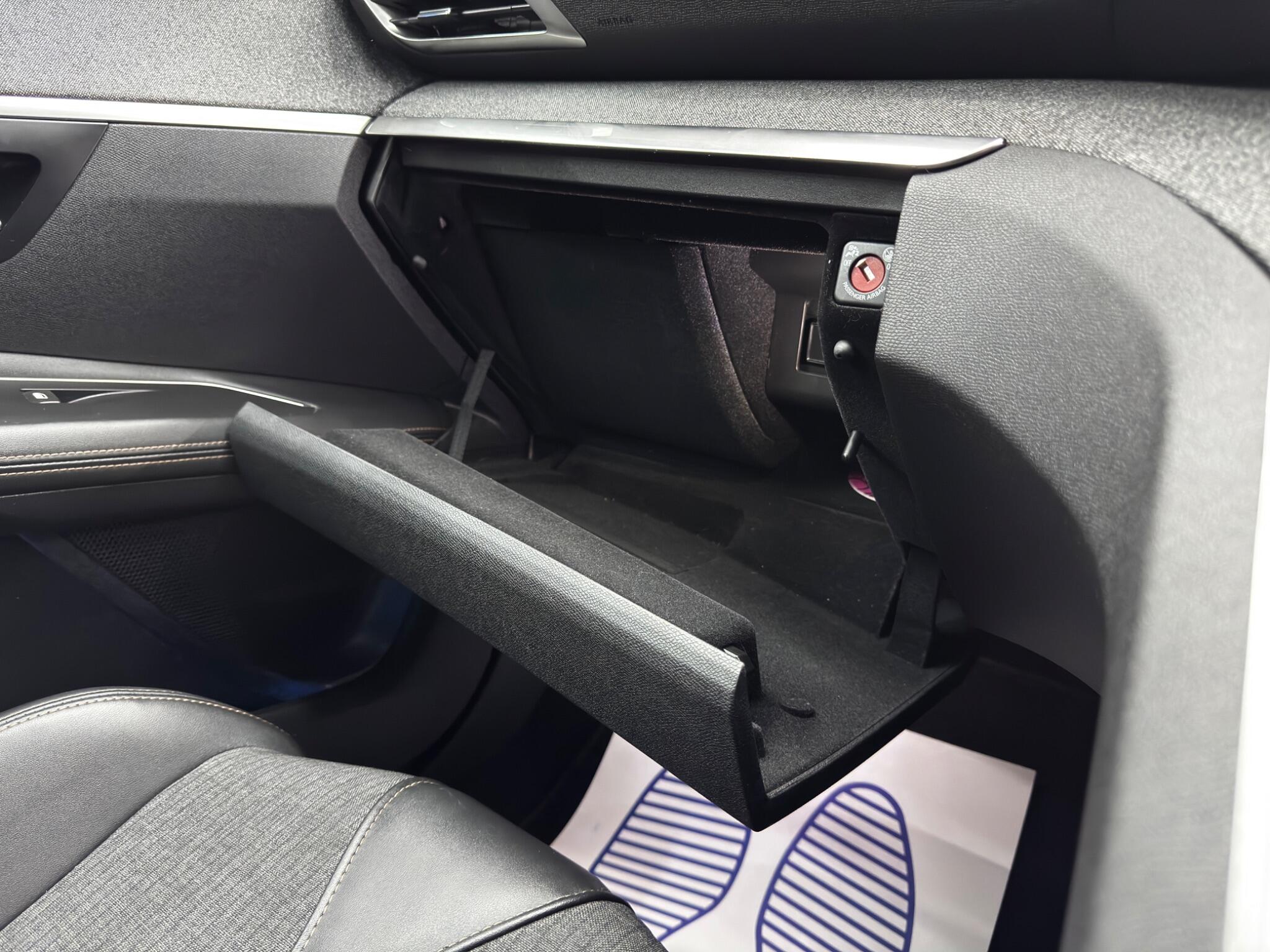 Peugeot 3008 view 39