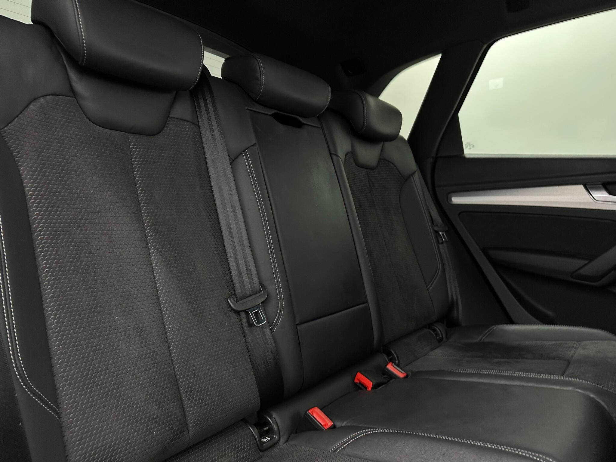 Audi Q5 view 42