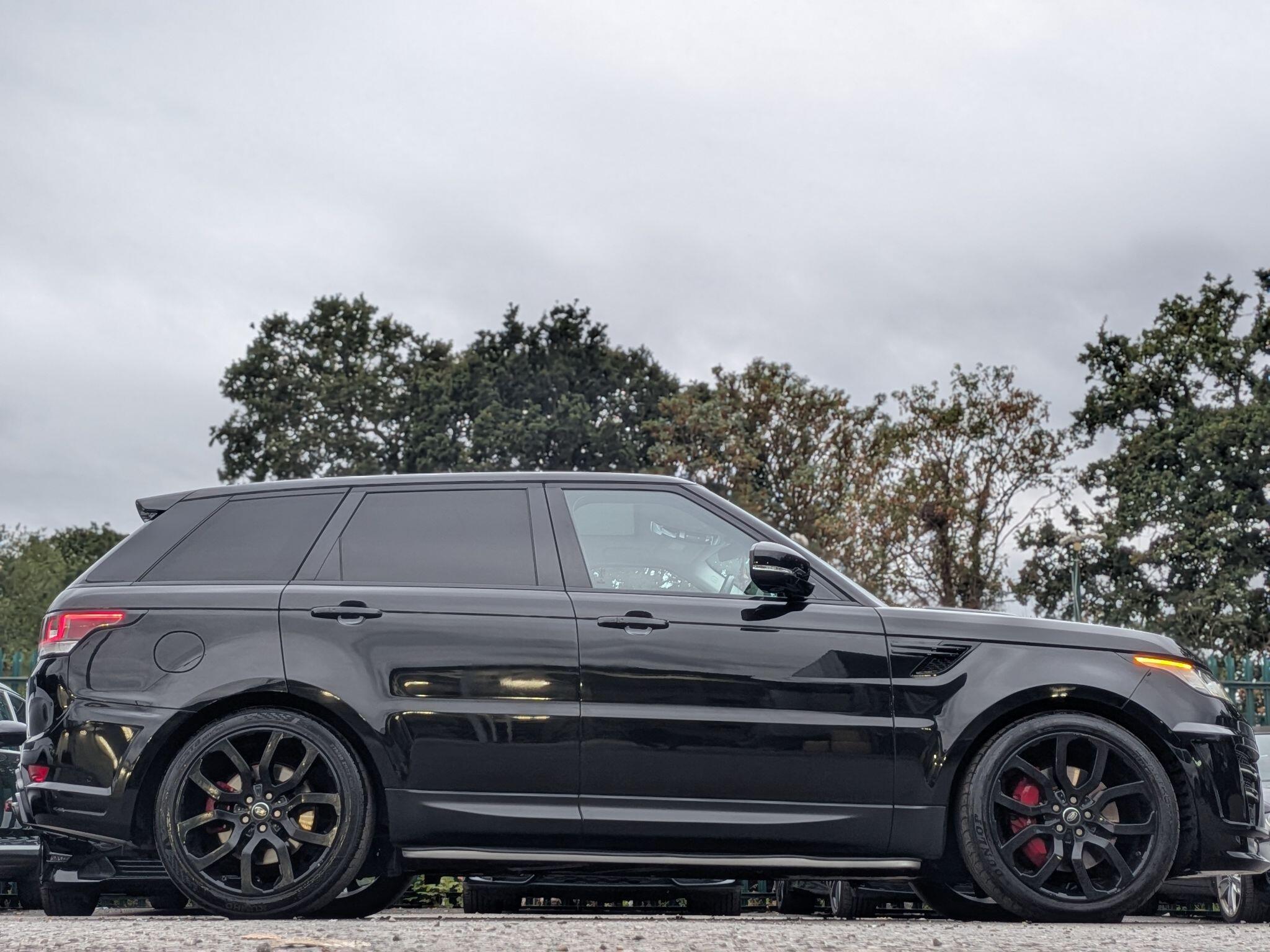 Land Rover Range Rover Sport view 8