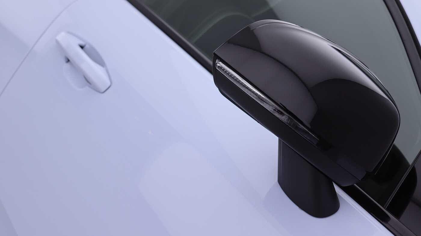 Volvo XC40 view 37