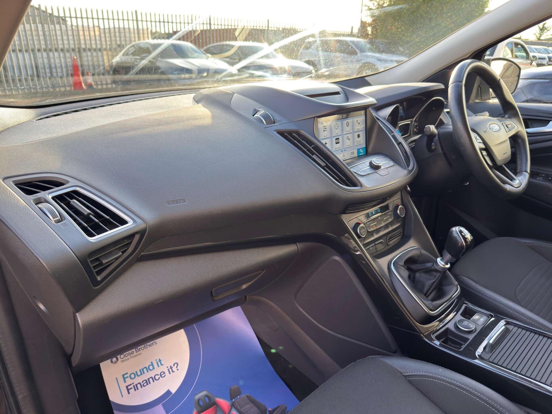 Ford Kuga view 67