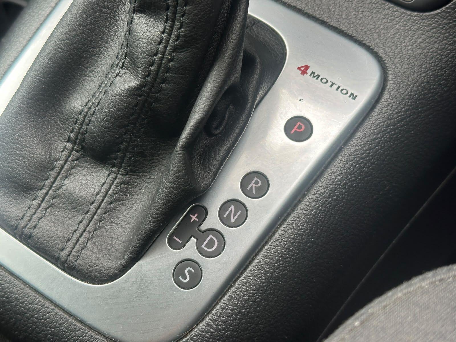 Volkswagen Tiguan view 19