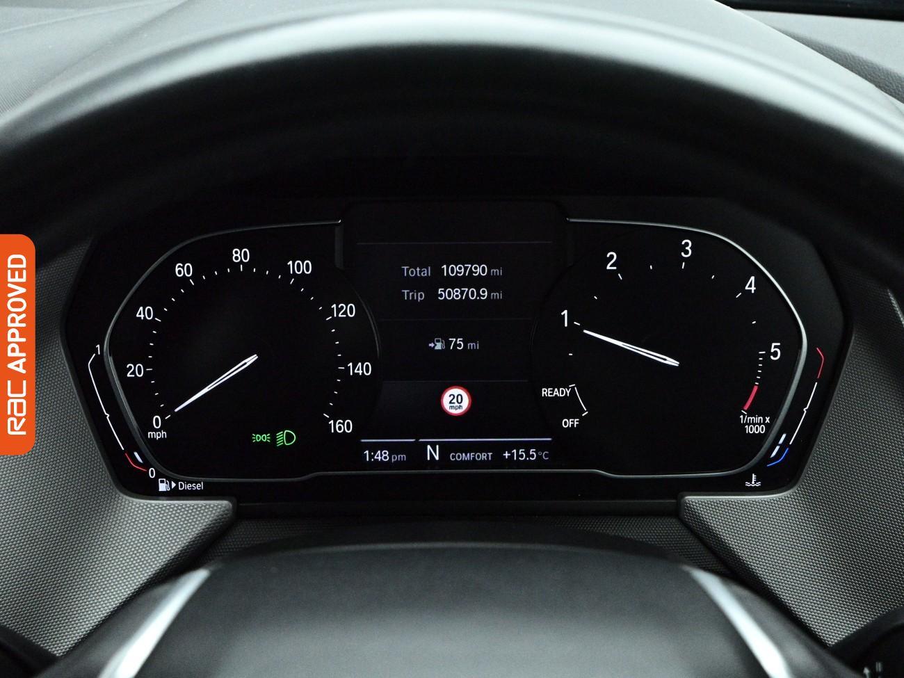 BMW 1 Series view 11