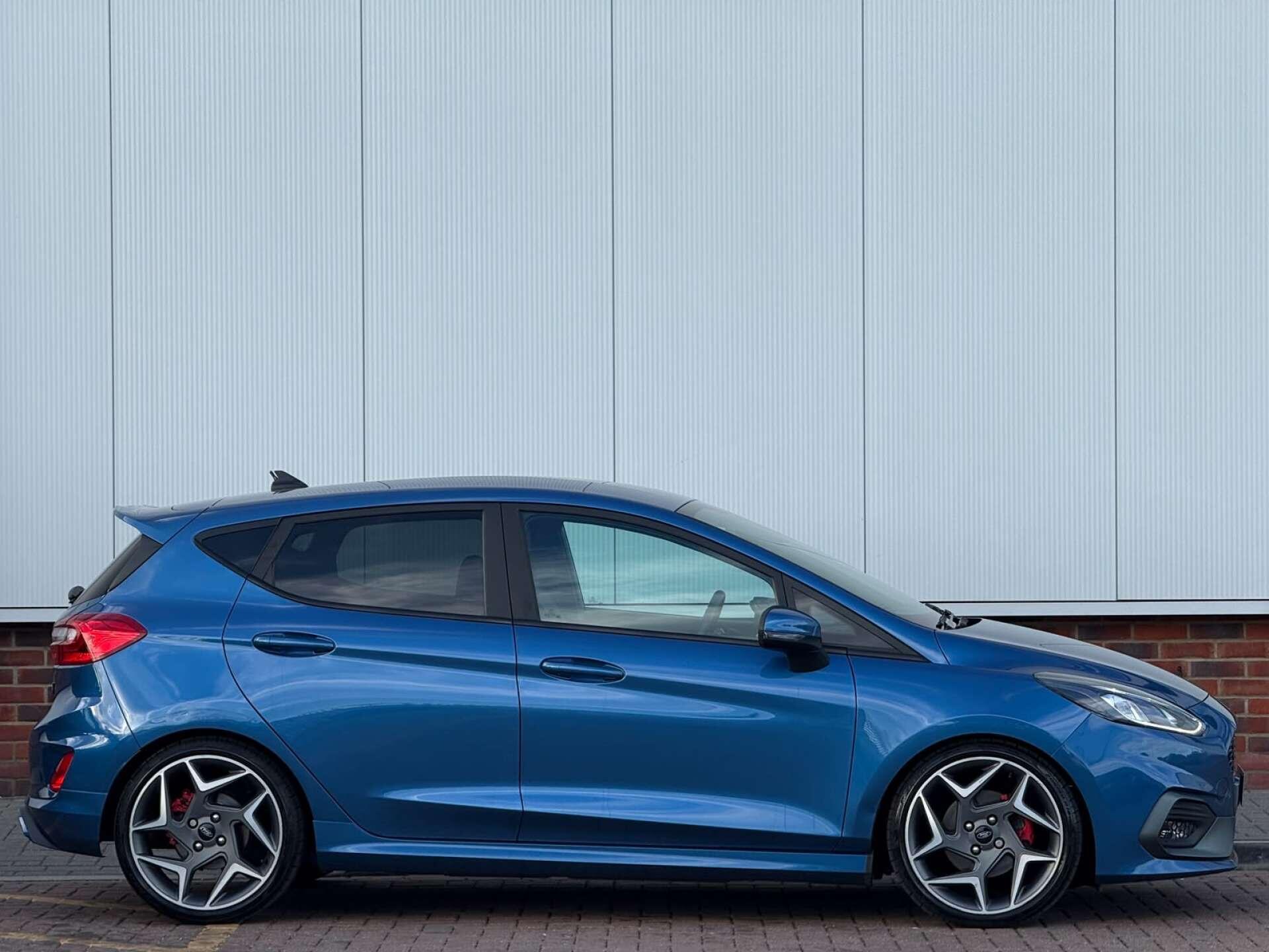 Ford Fiesta view 6