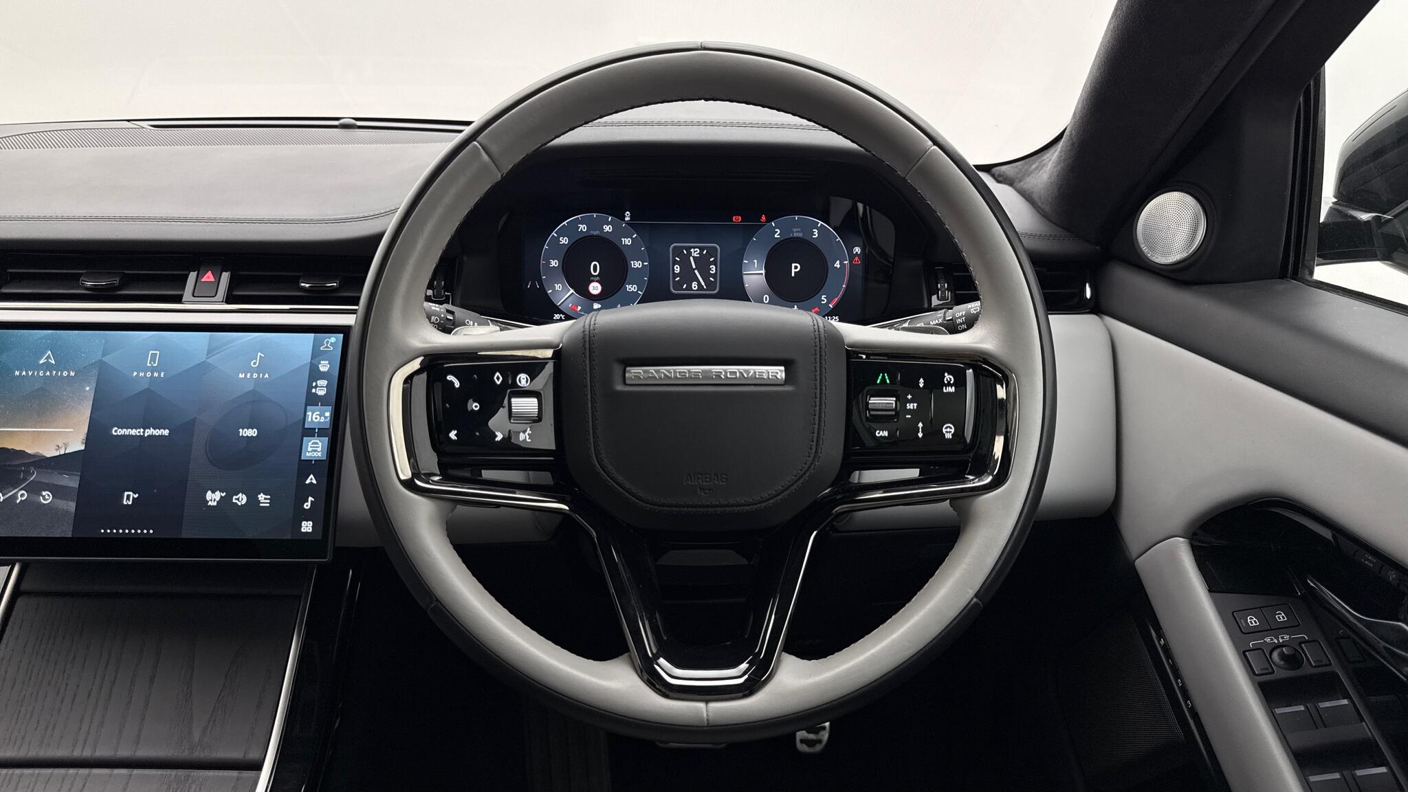 Land Rover Range Rover Evoque view 15