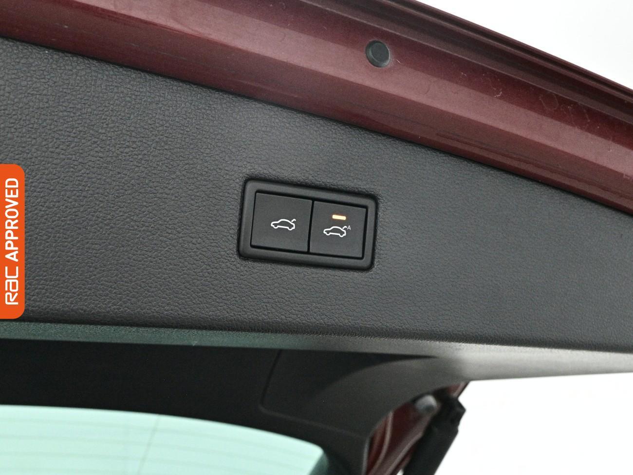 Volkswagen Tiguan view 28