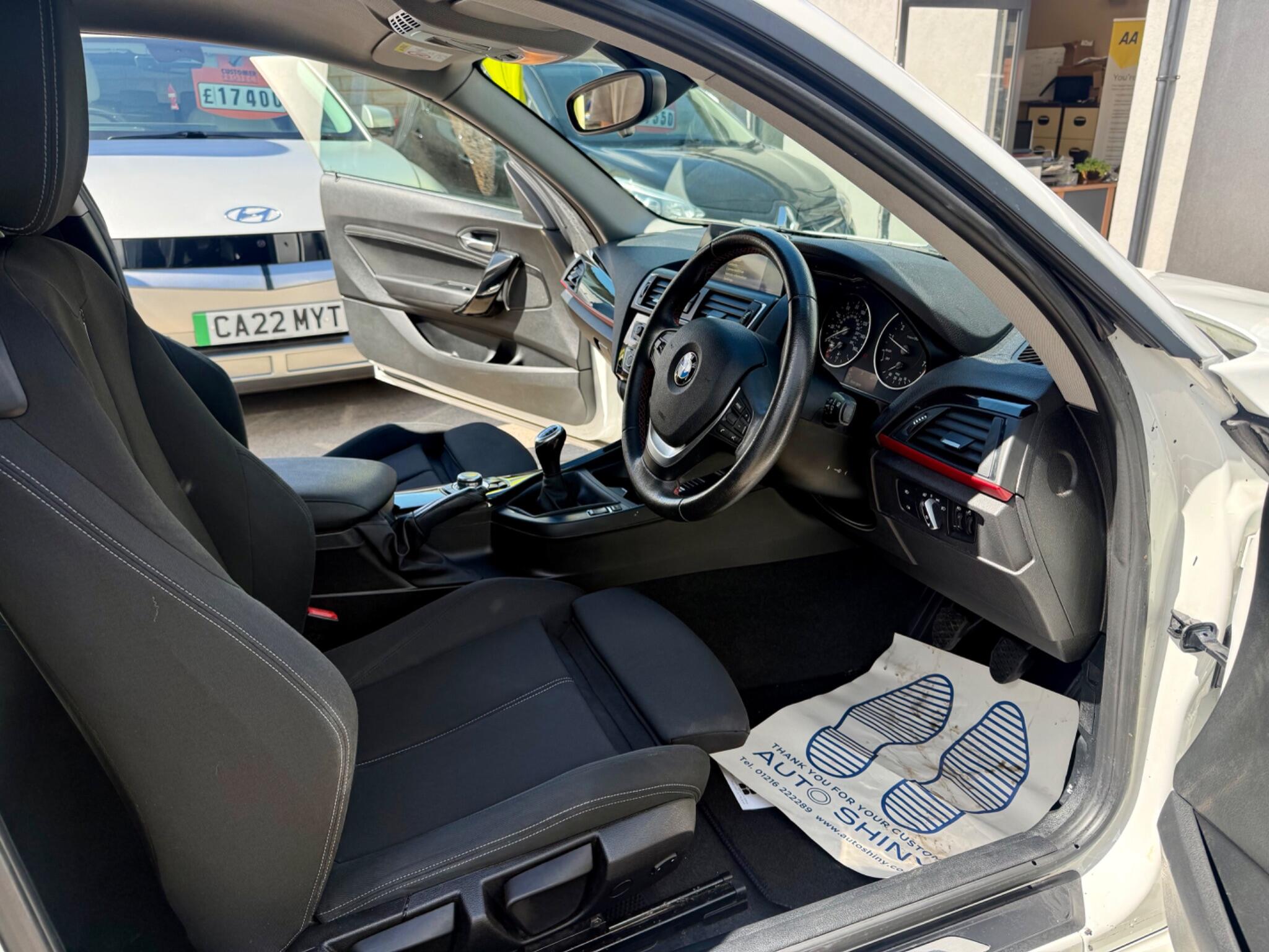 BMW 2 Series view 22