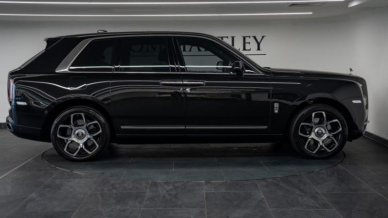 Rolls-Royce Cullinan view 8