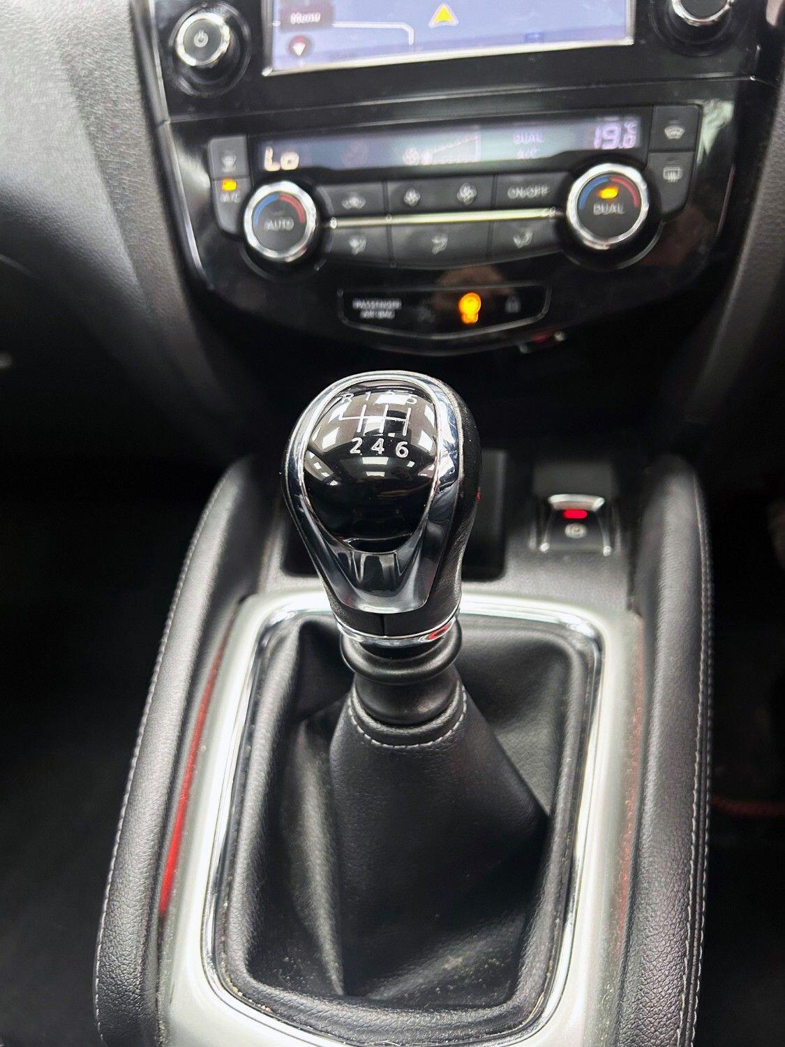 Nissan Qashqai view 18