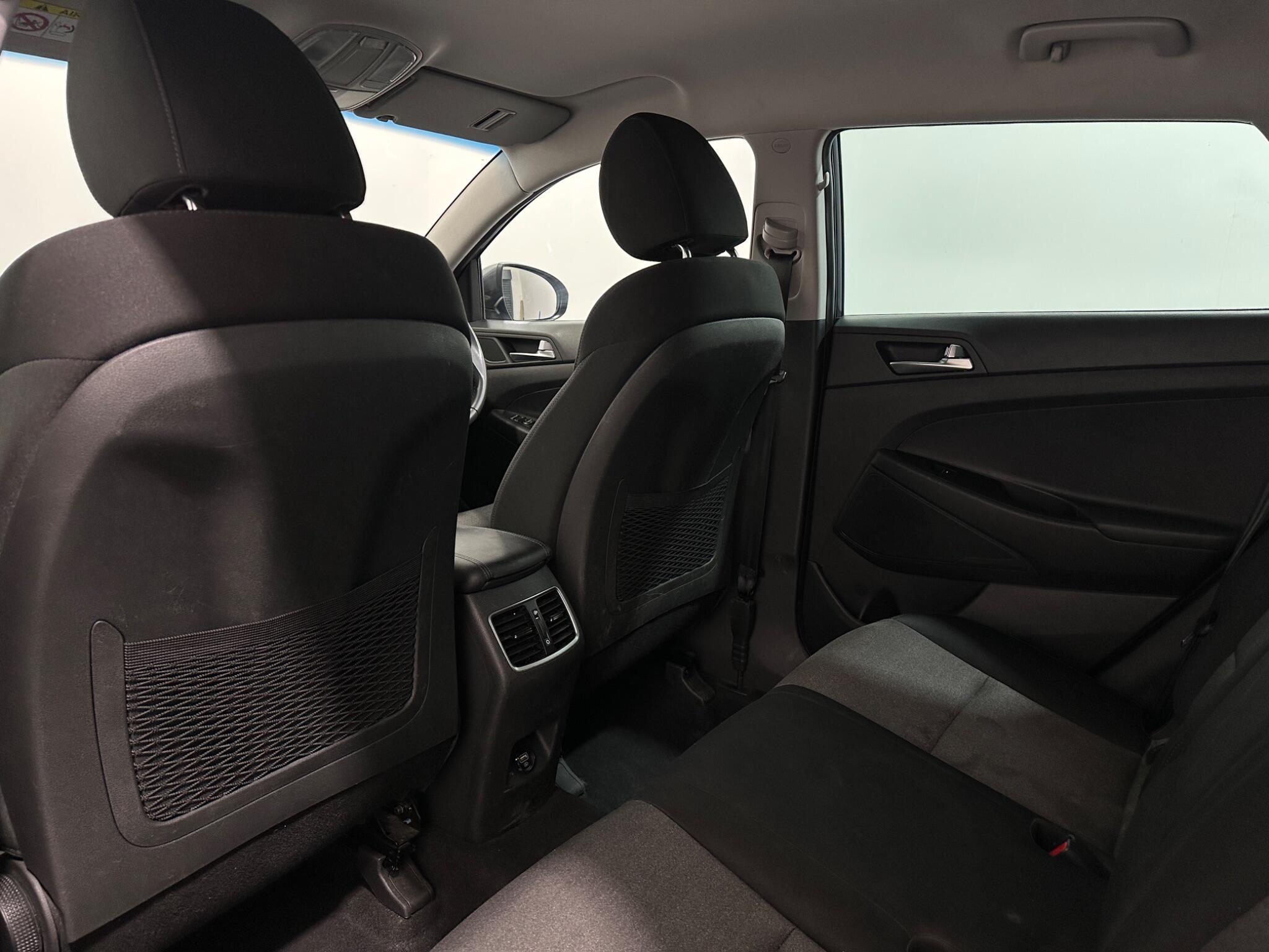 Hyundai Tucson view 35