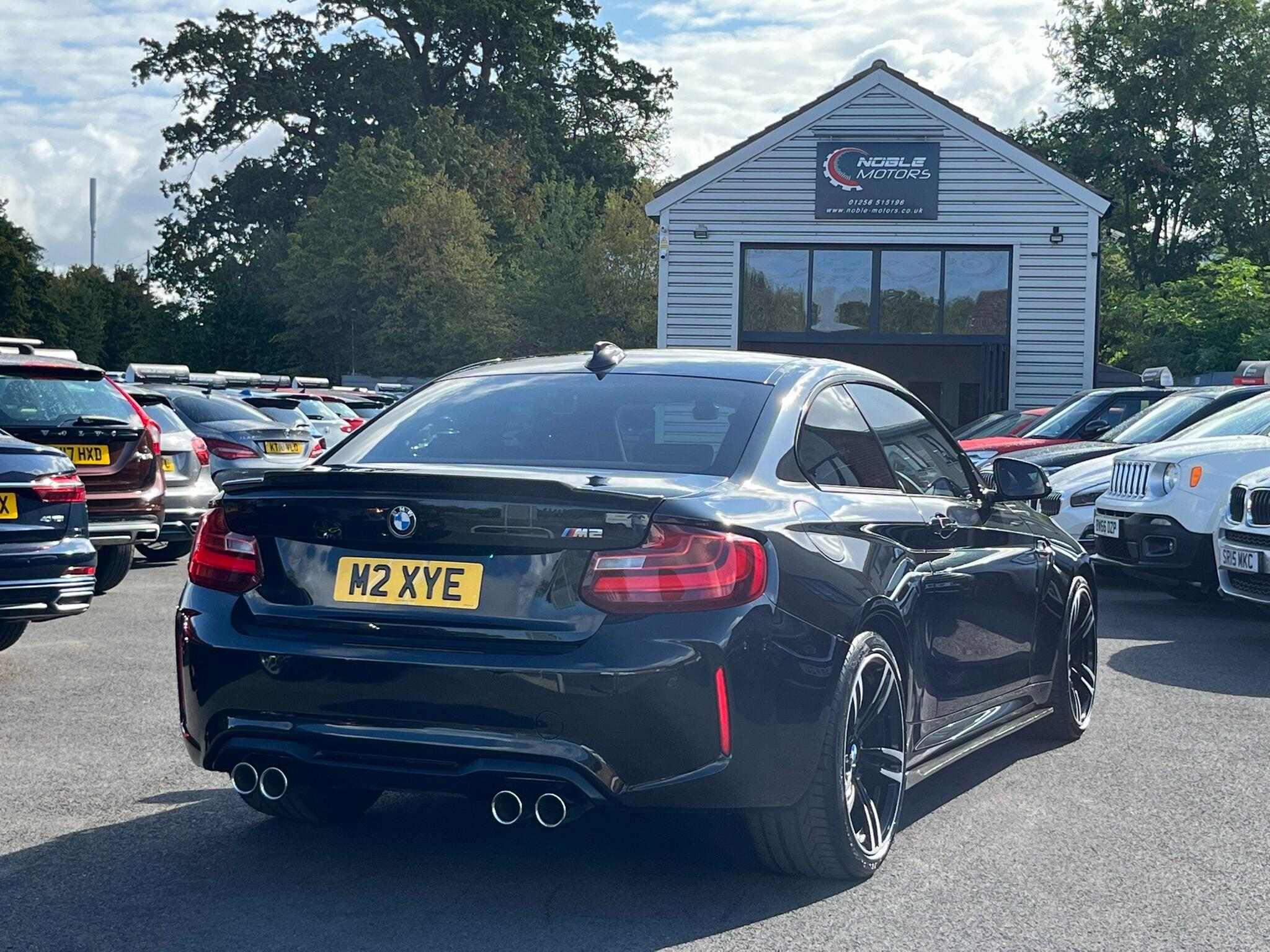 BMW M2 view 7