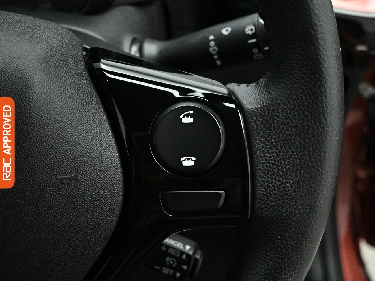Peugeot 108 view 21