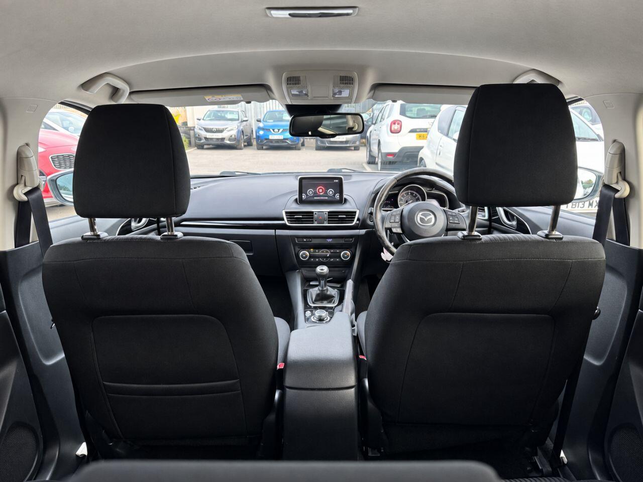 Mazda Mazda3 view 30