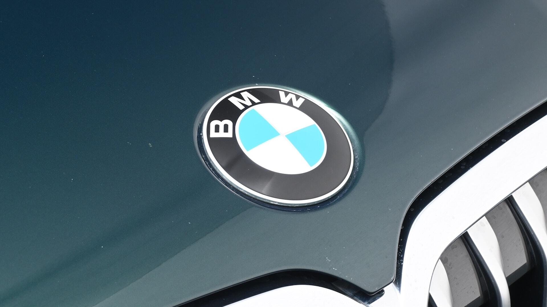 BMW Alpina XB7 view 25