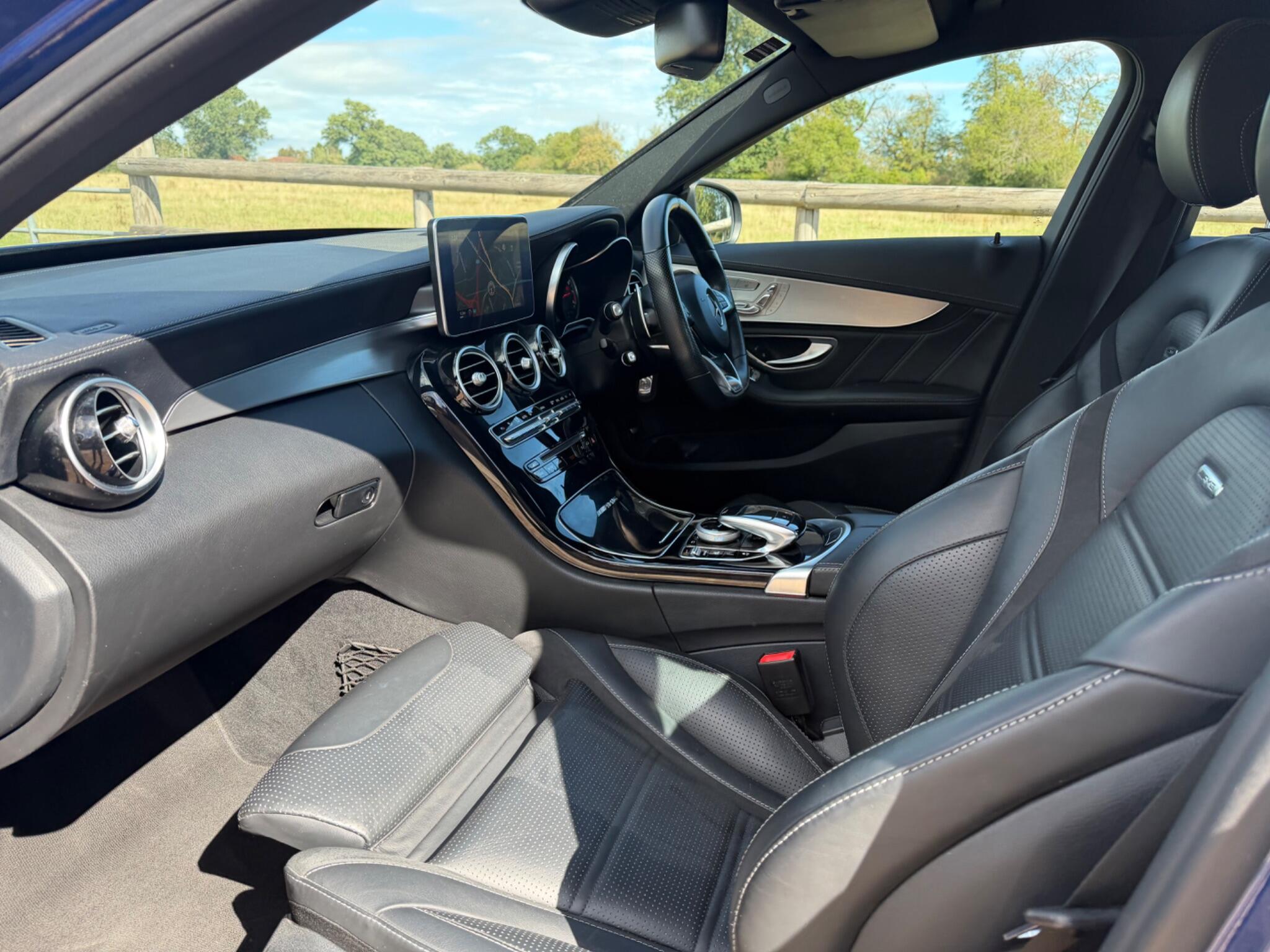 Mercedes-Benz C-Class view 16