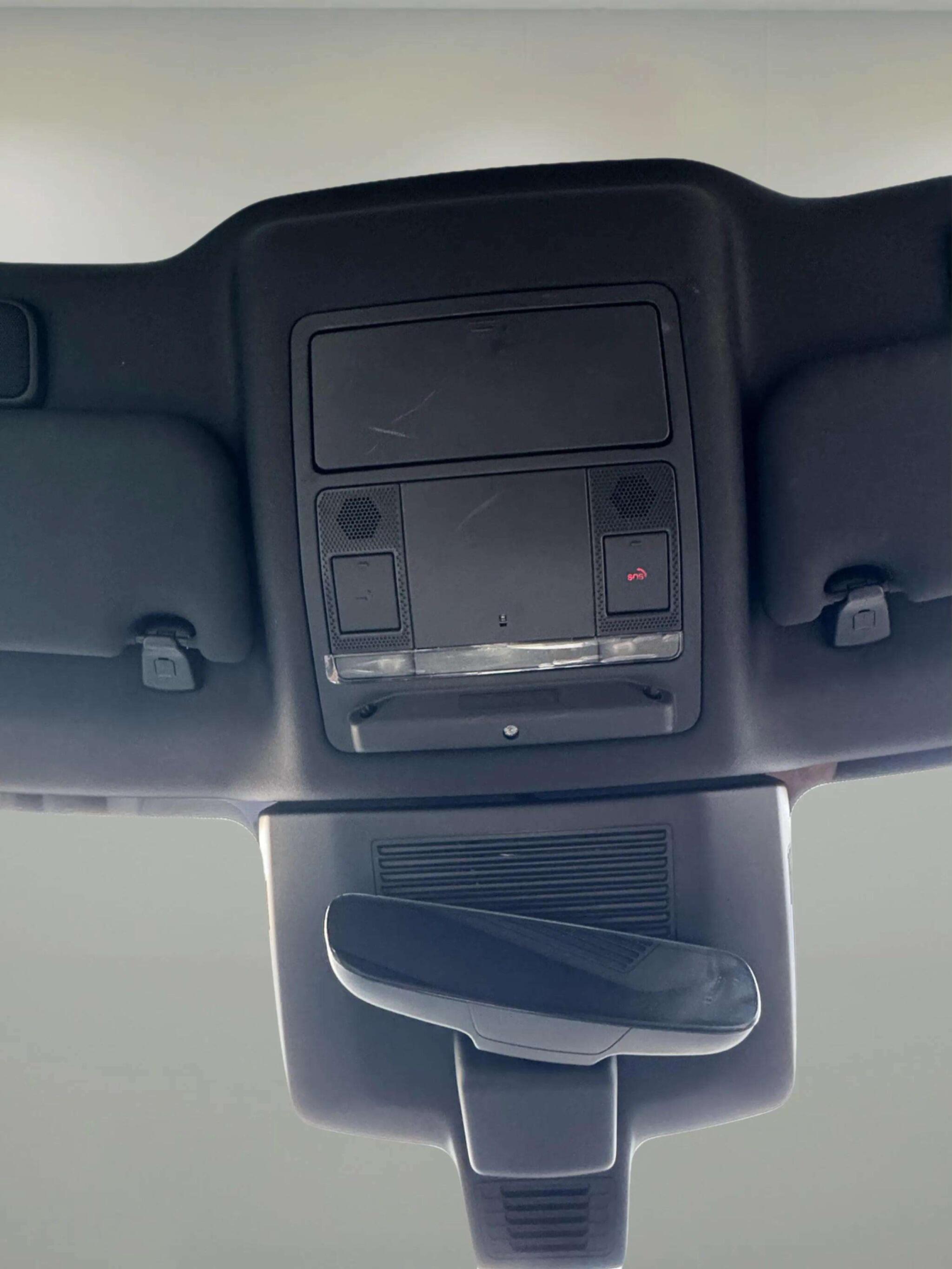 Jaguar I-Pace view 67