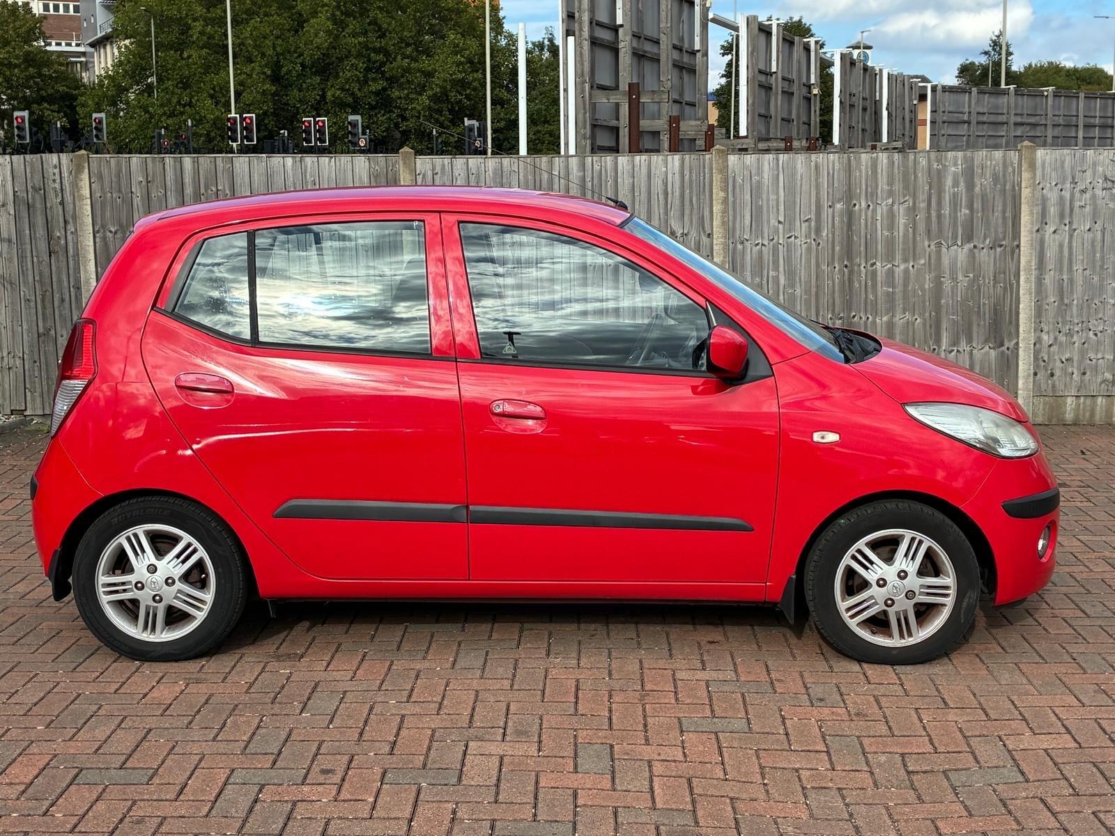 Hyundai I10 view 4