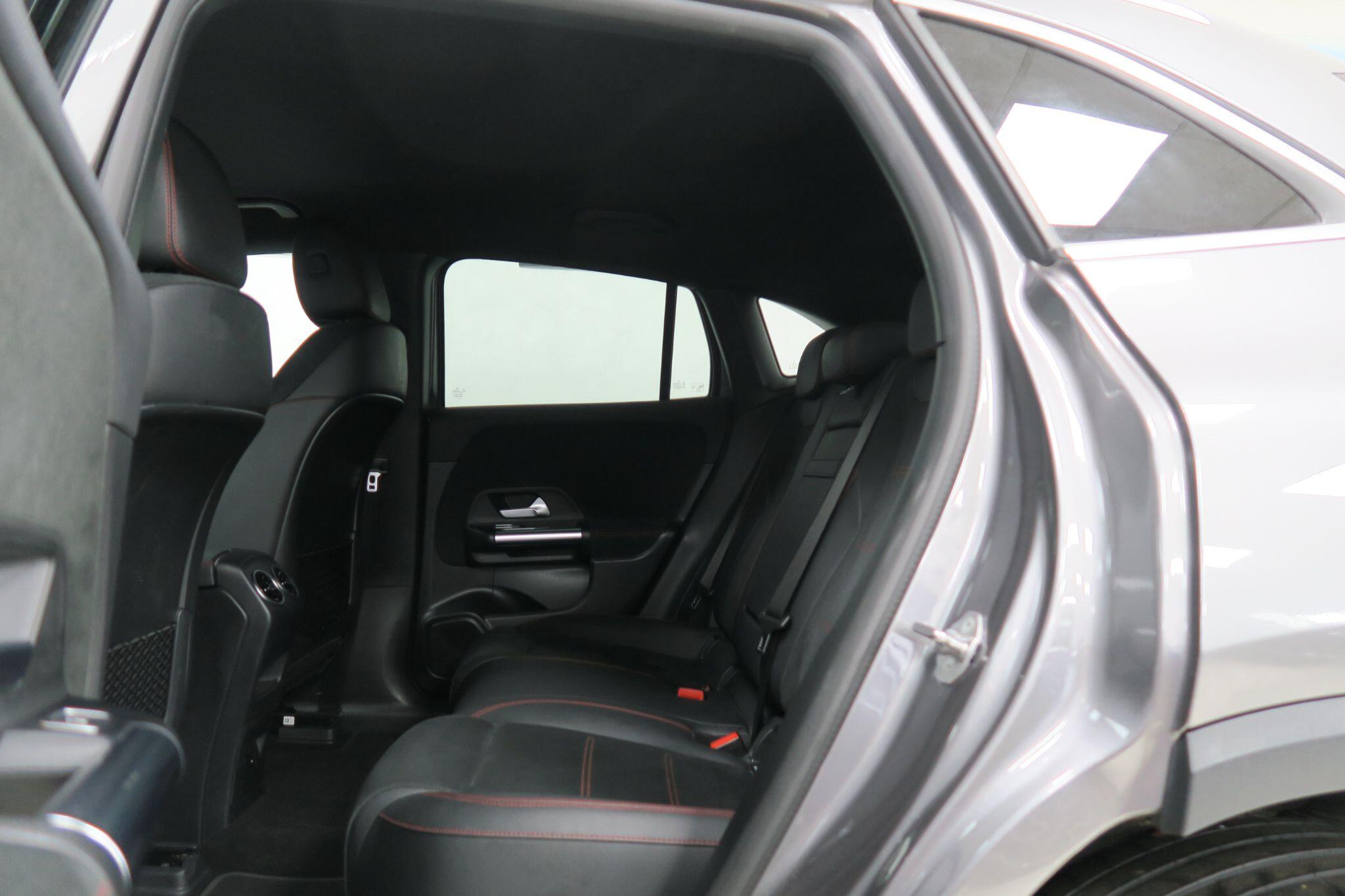 Mercedes-Benz Eqa view 9