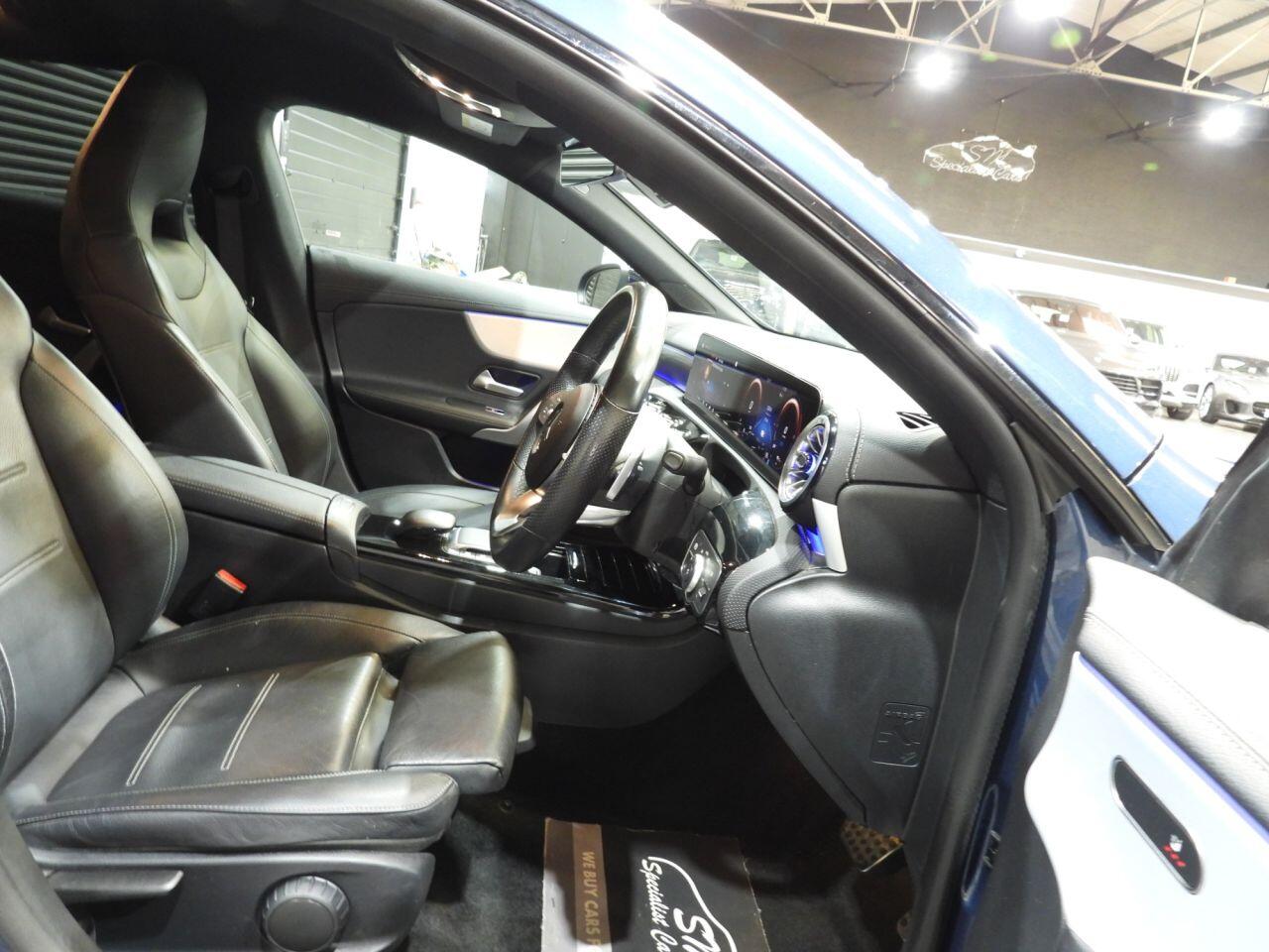 Mercedes-Benz Cla view 30