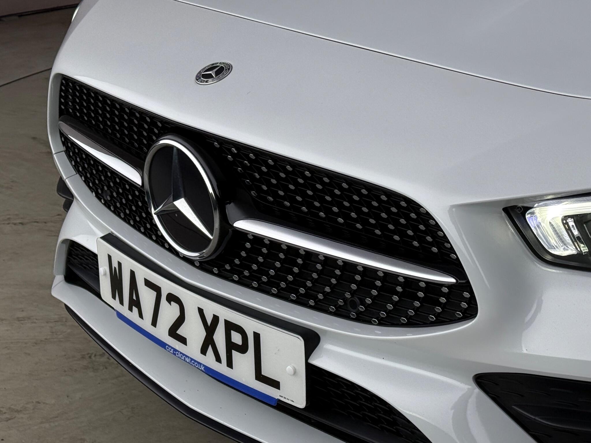 Mercedes-Benz CLA view 37