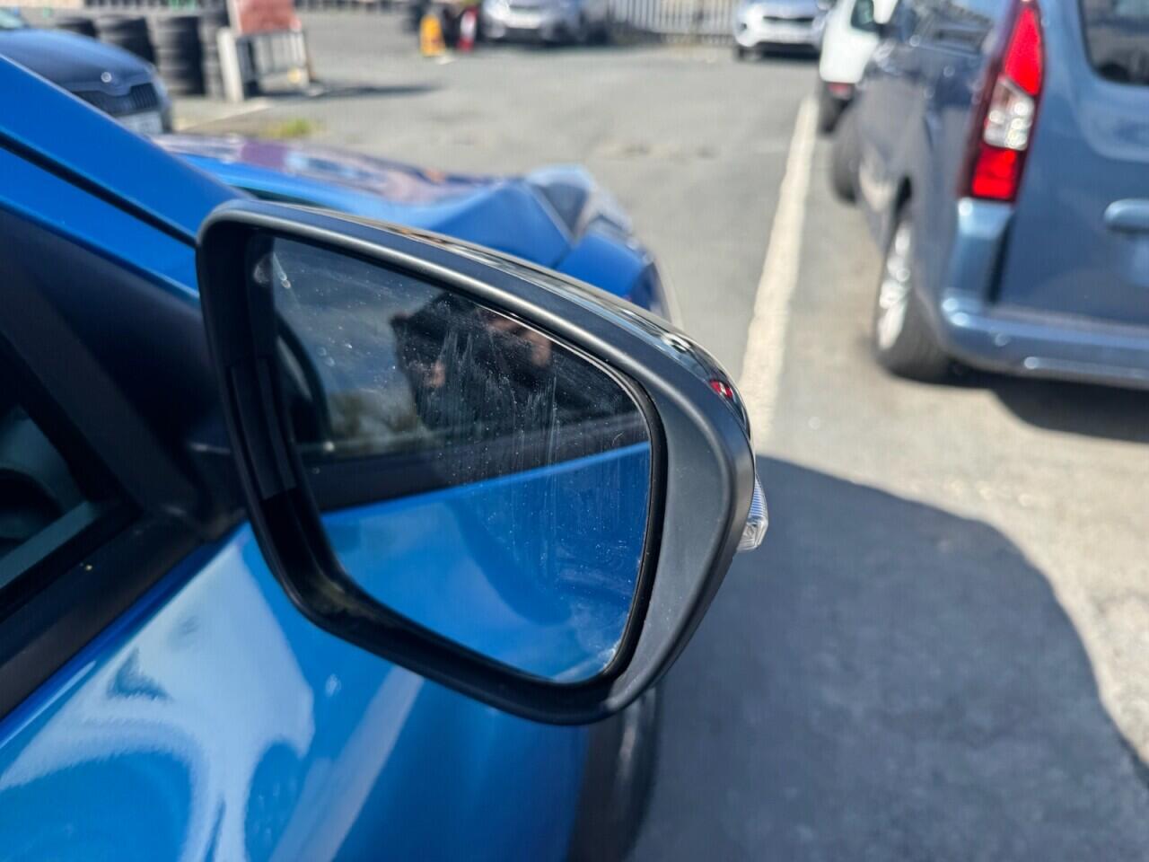 Nissan Juke view 51