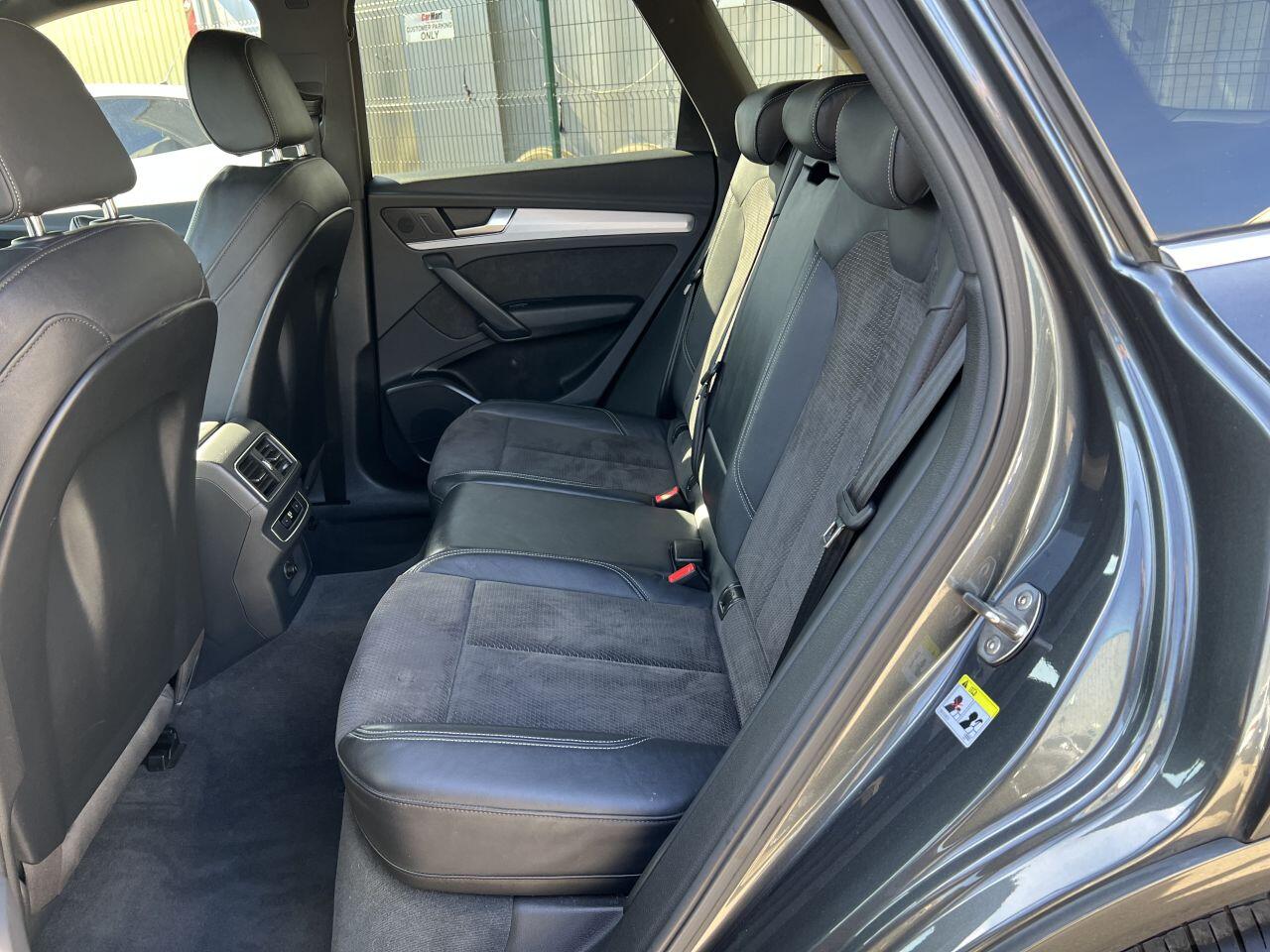 Audi Q5 view 28