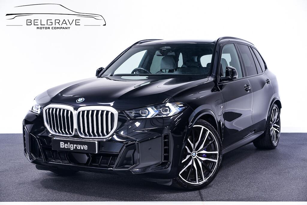 BMW X5 view 2