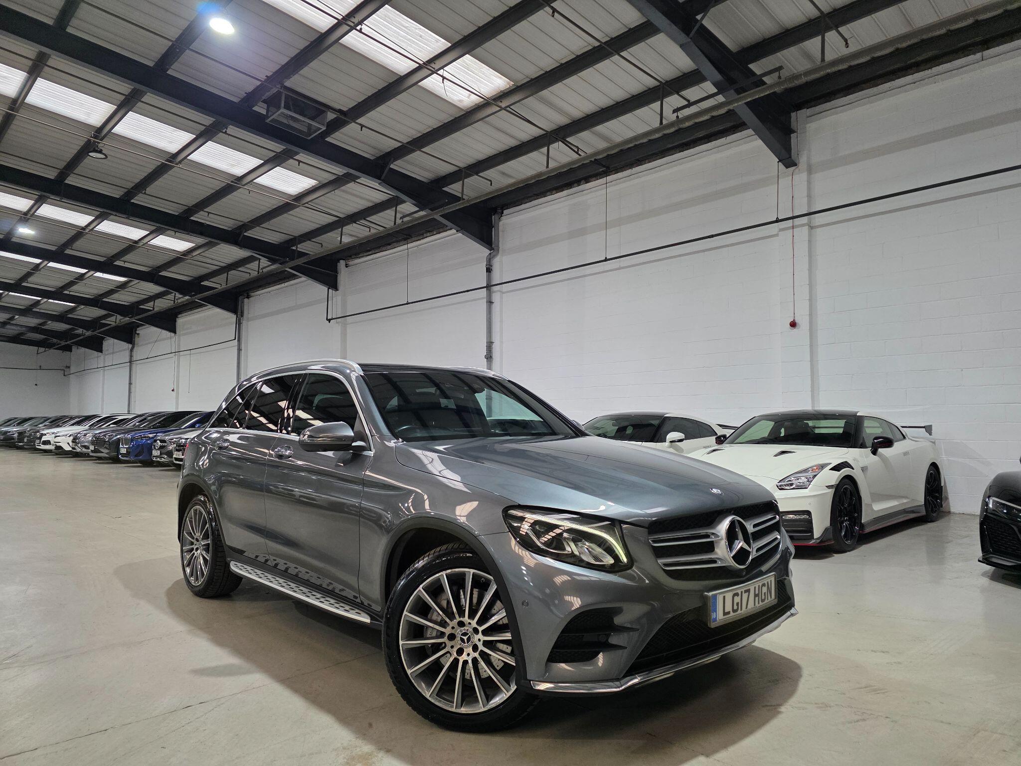 Mercedes-Benz GLC view 3