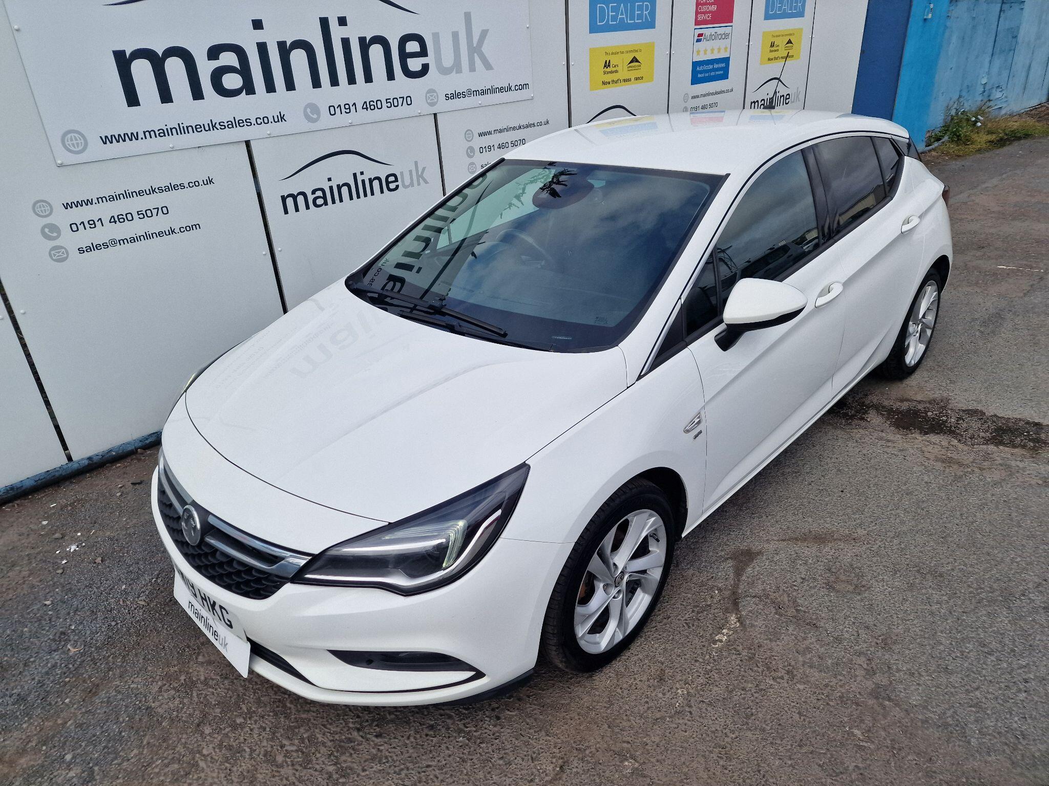 Vauxhall Astra view 9