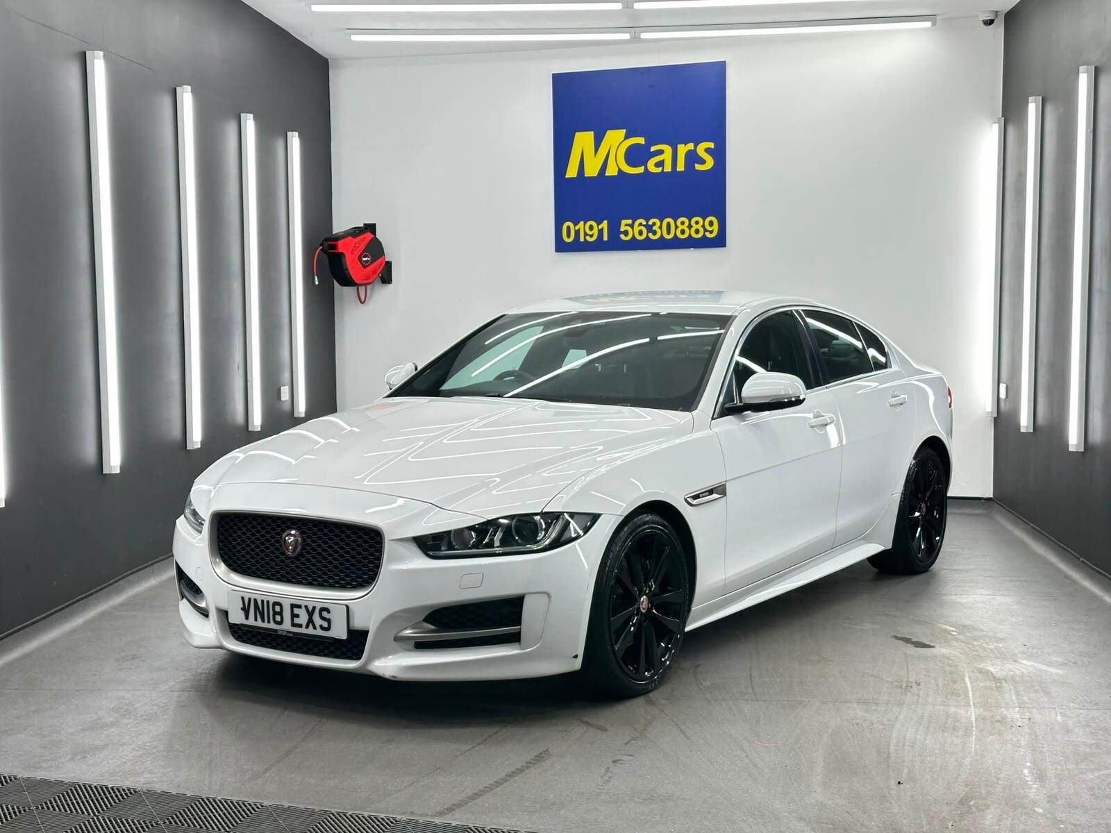 Jaguar XE view 3