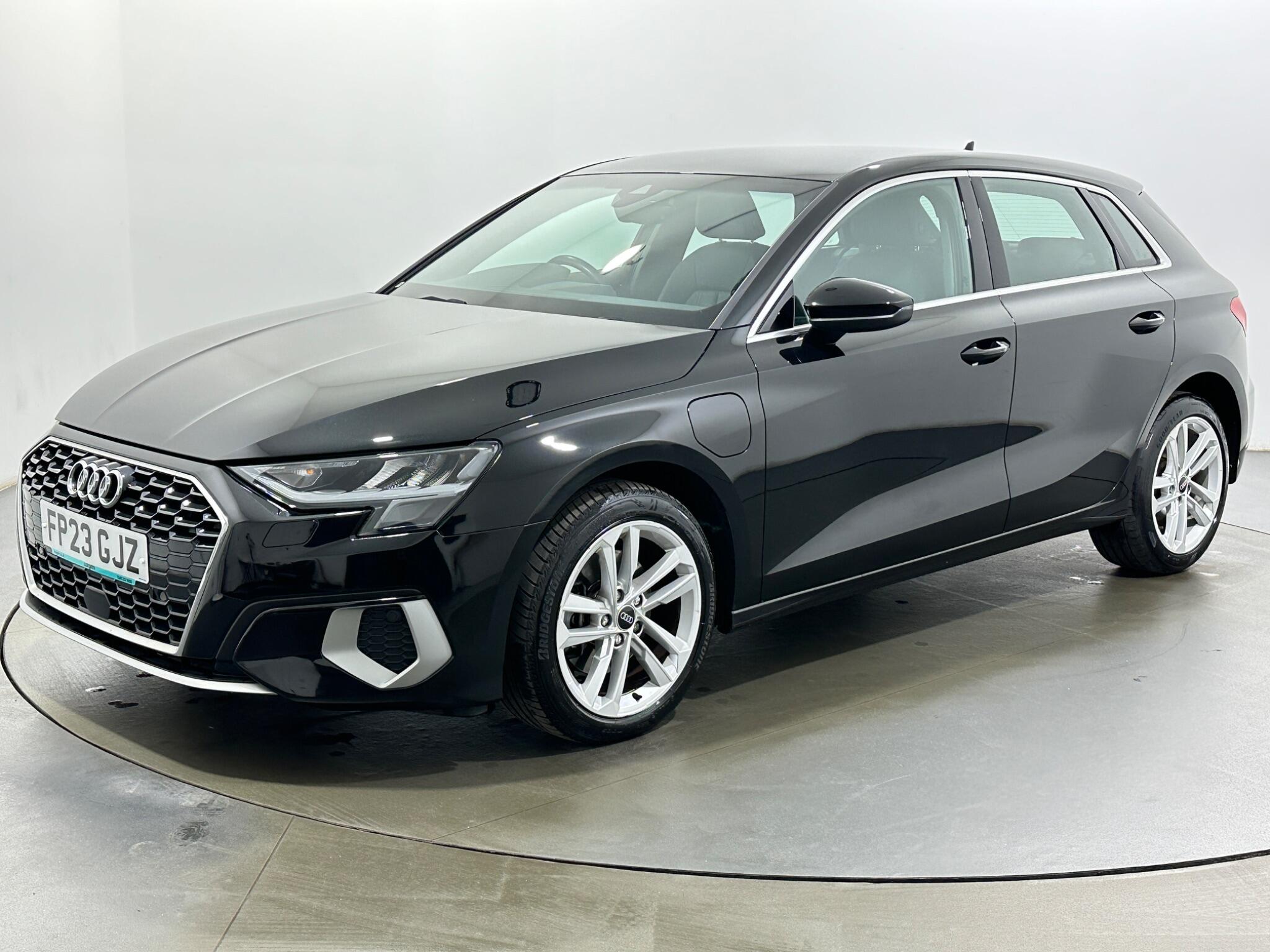 Audi A3 view 4